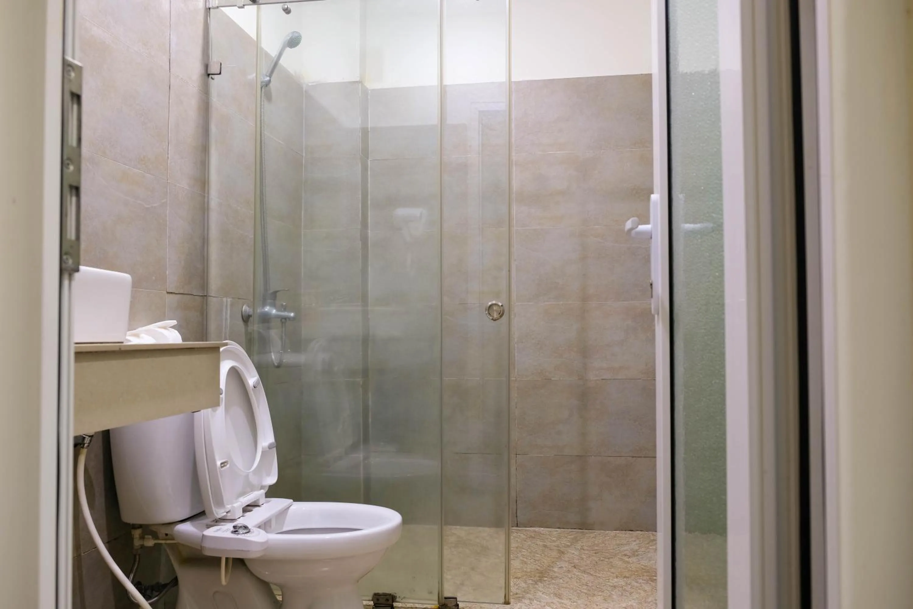 Shower in Paradise Hotel Hoi An