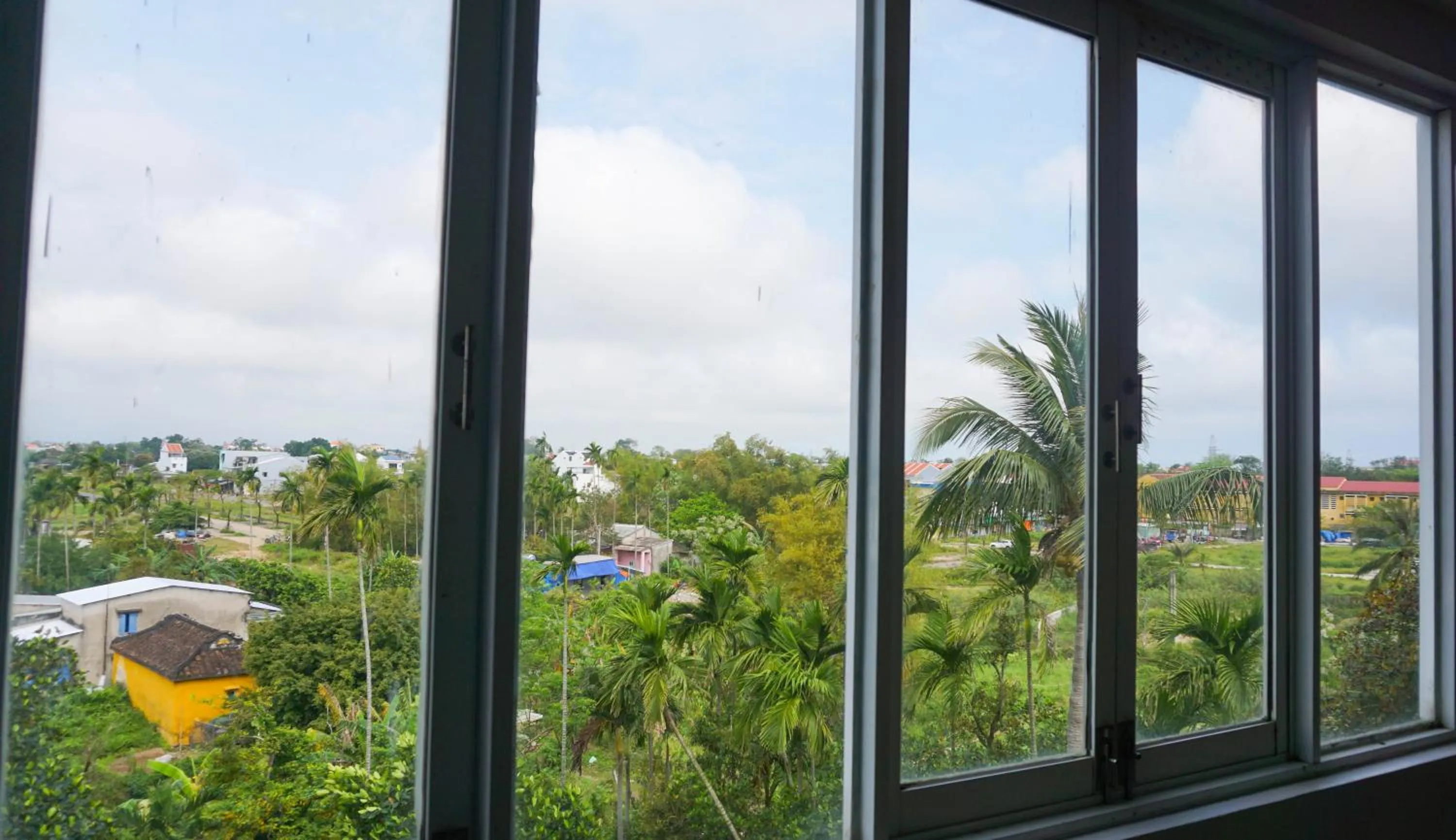 Property building in Paradise Hotel Hoi An