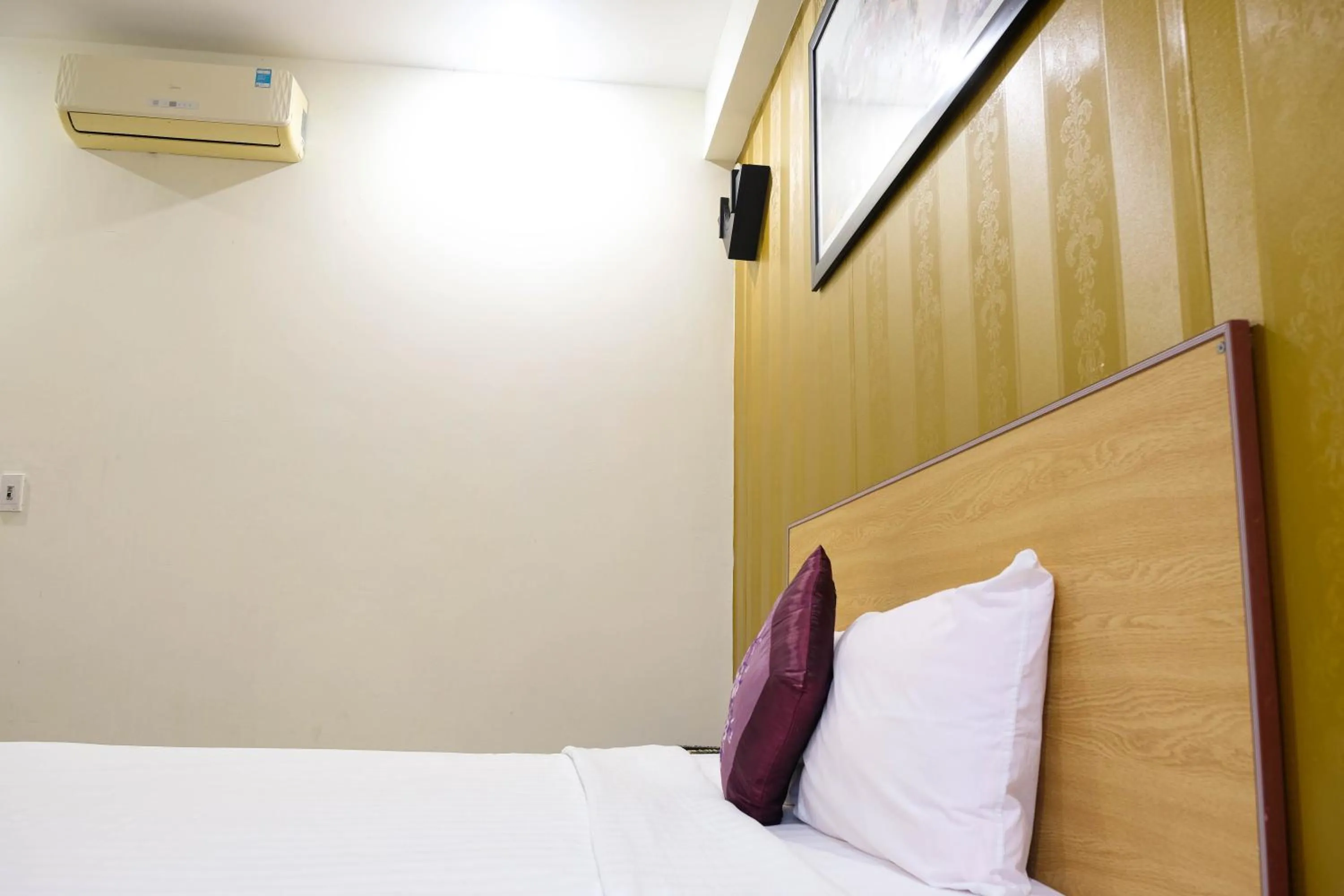 Bedroom, Bed in Paradise Hotel Hoi An