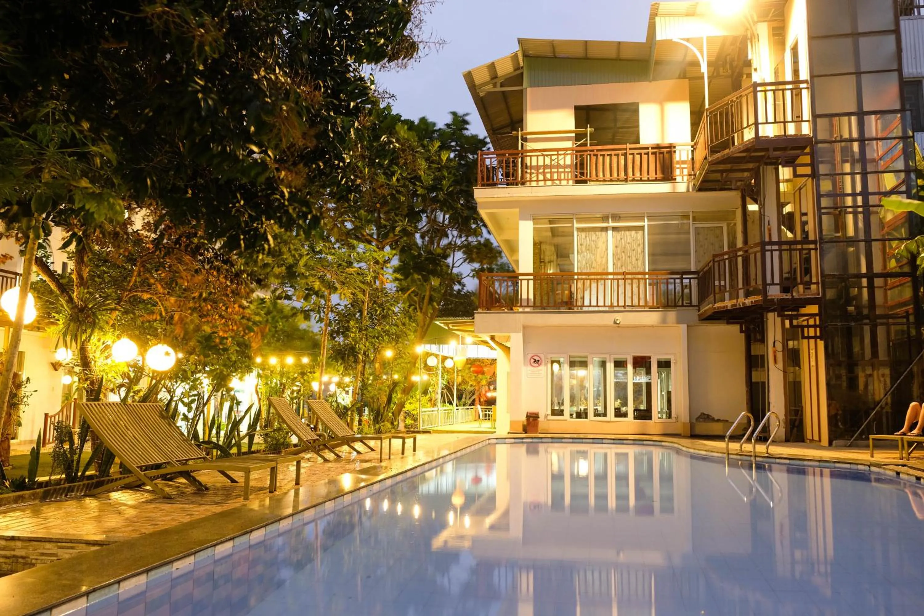 Property building in Paradise Hotel Hoi An