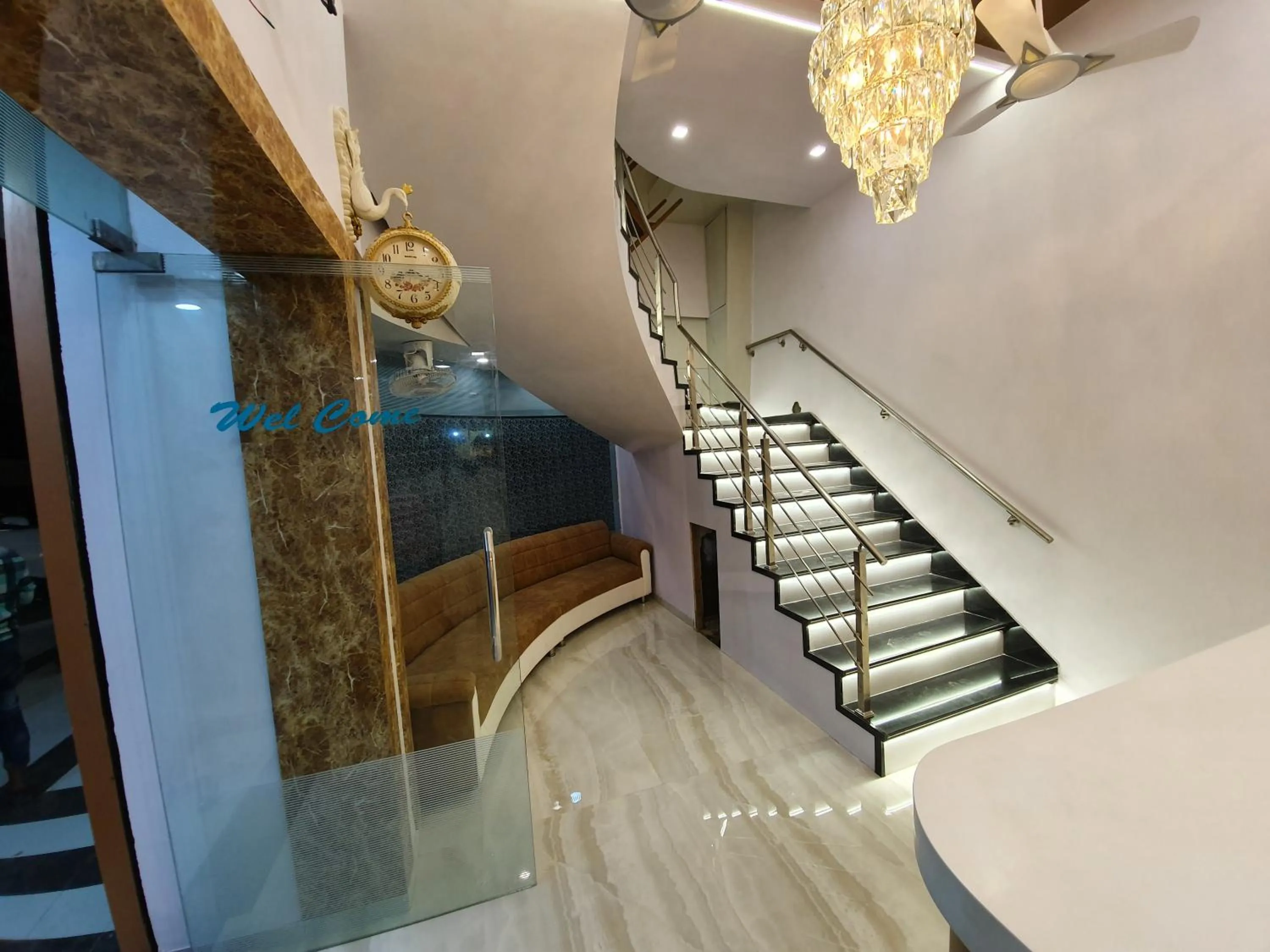 Lobby or reception in Hotel Apex