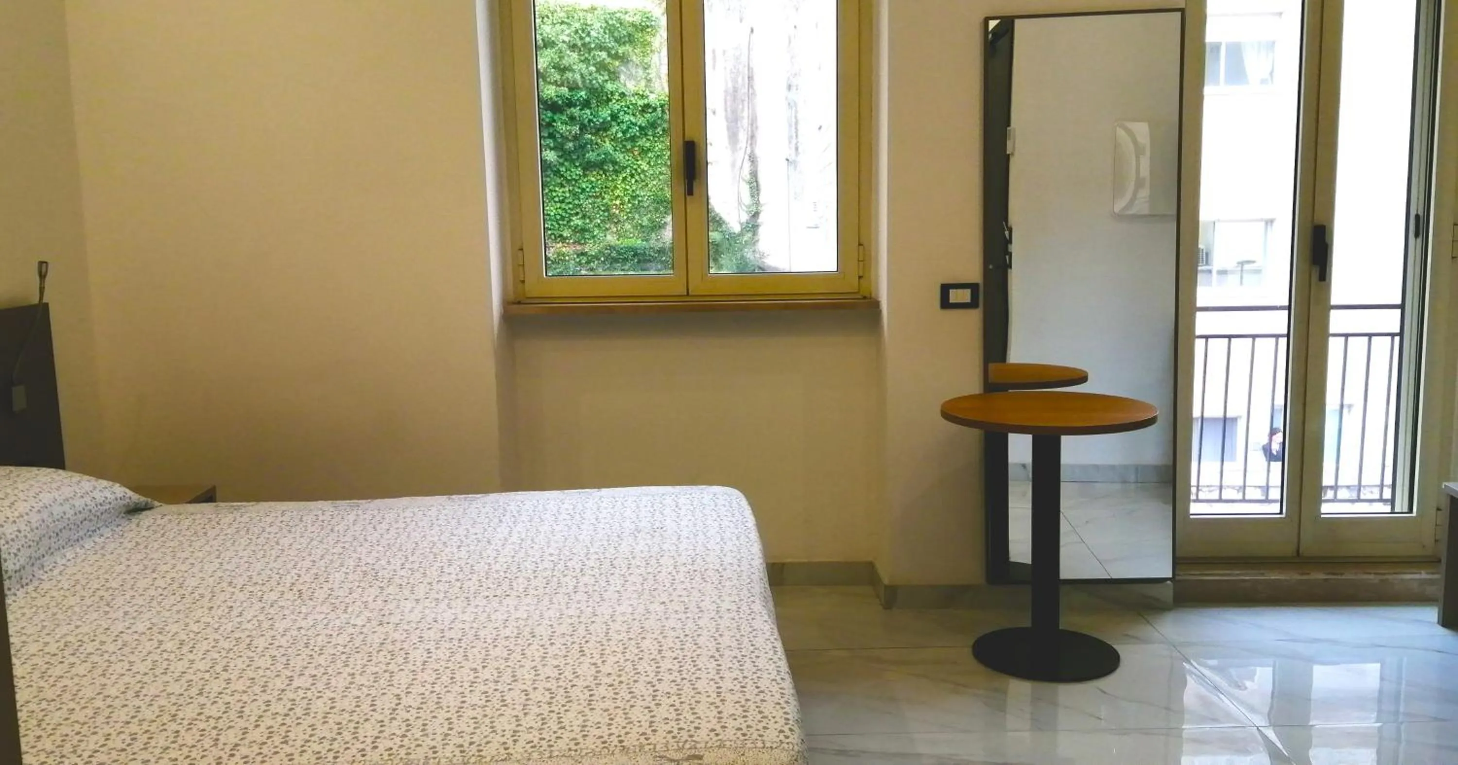 Bedroom, Bed in HOTEL HOUSE GARGANO