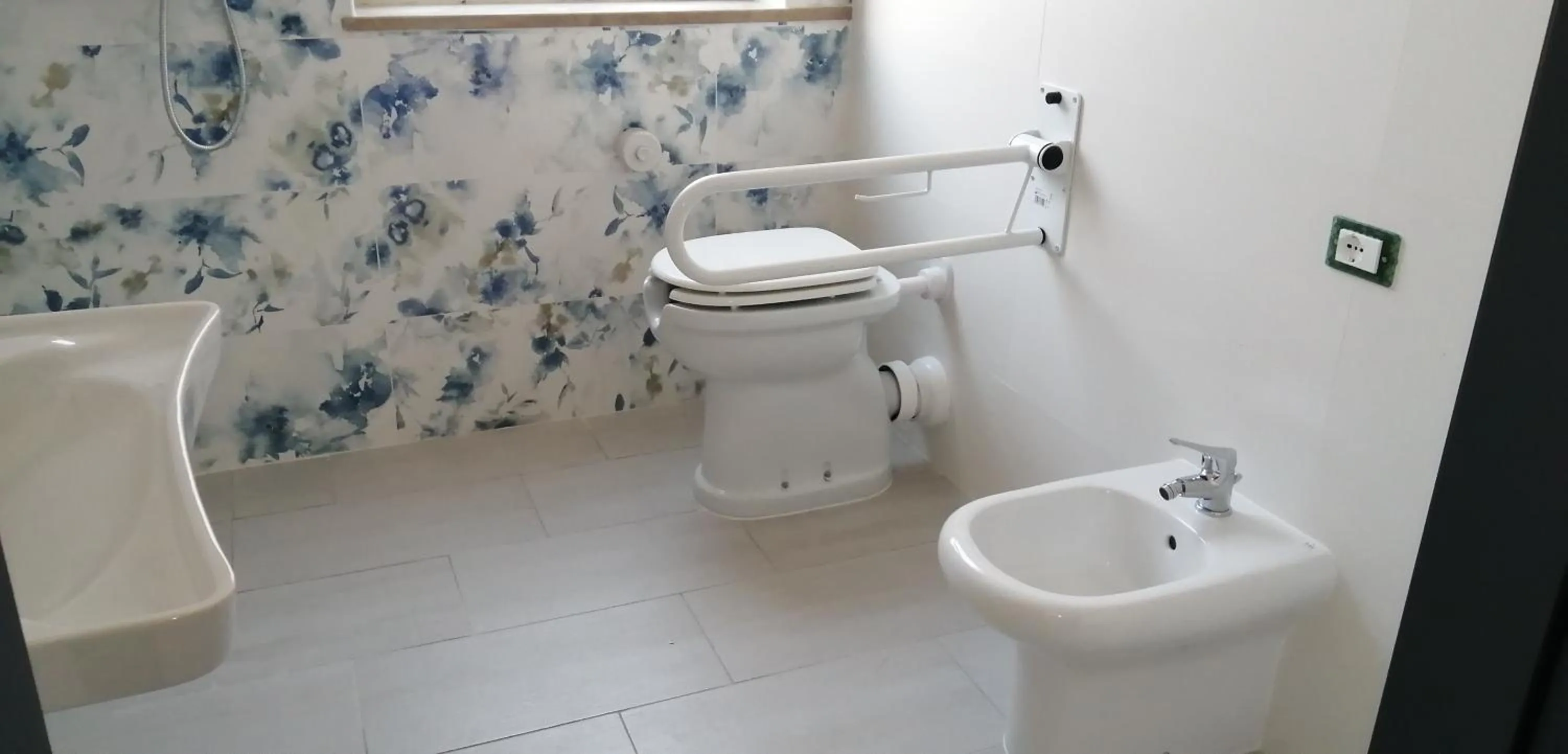 acessibility in HOTEL HOUSE GARGANO