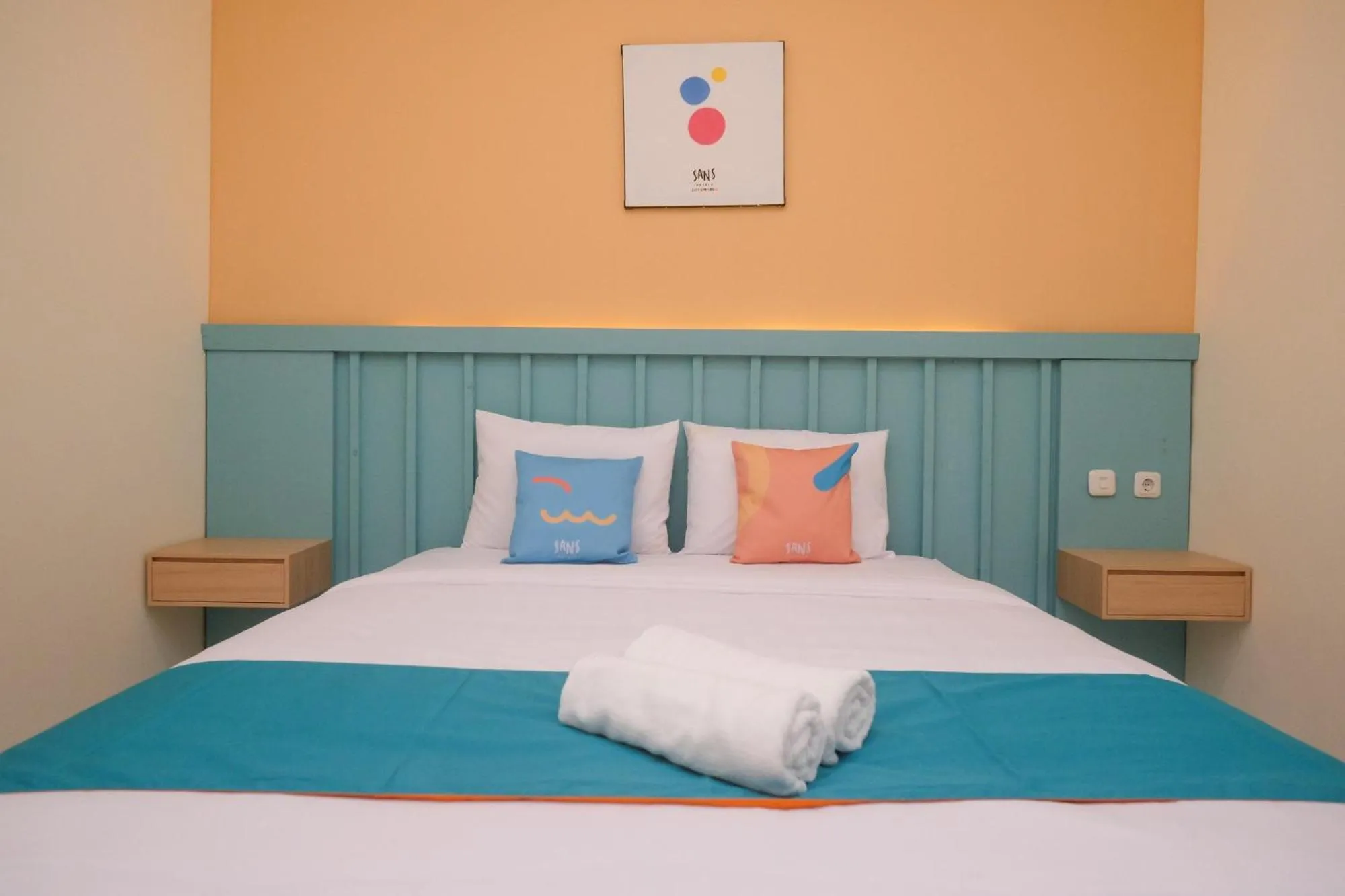 Bed in Sans Hotel City Inn Solo by RedDoorz