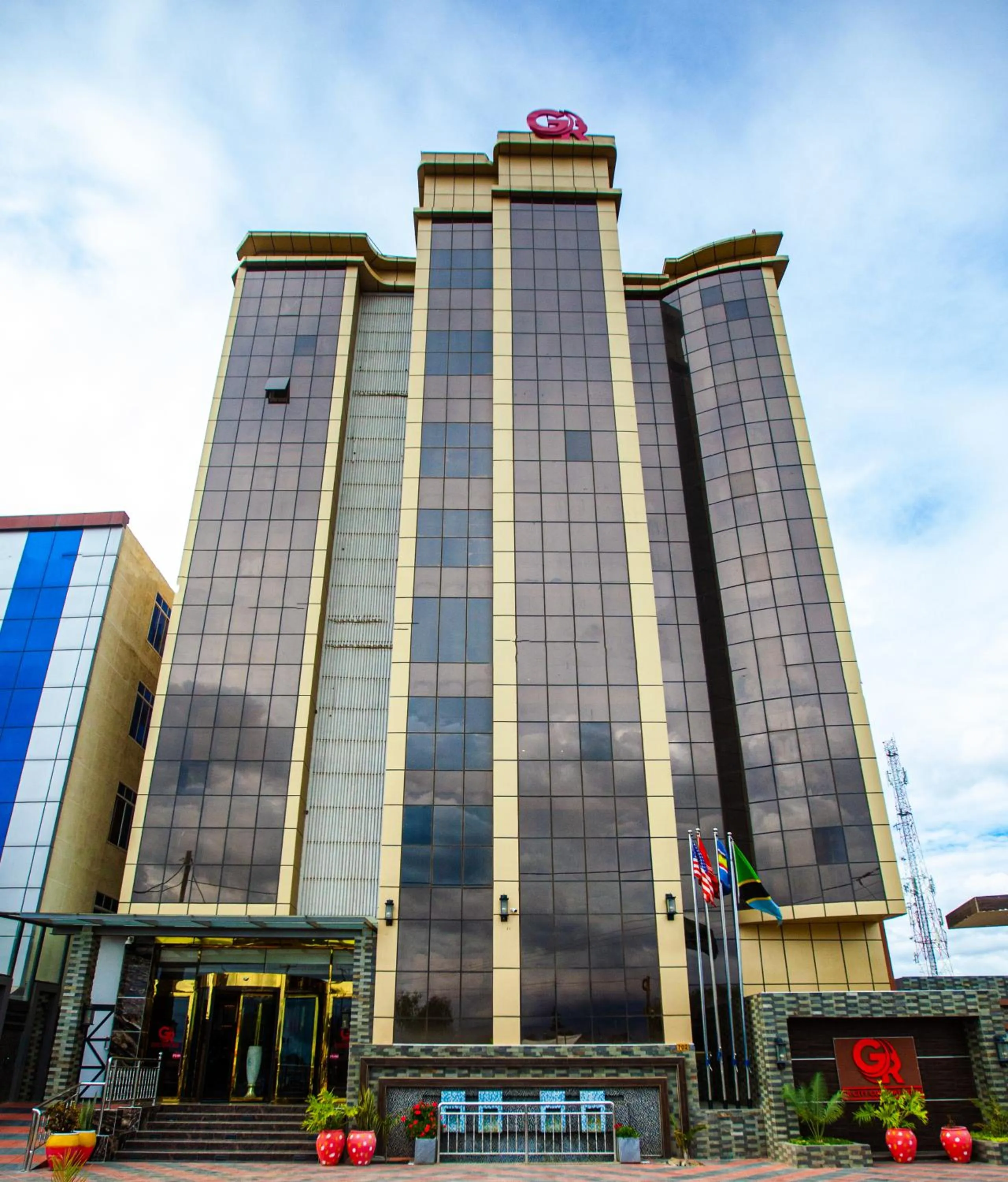 Property building in GR Comfort Hotel