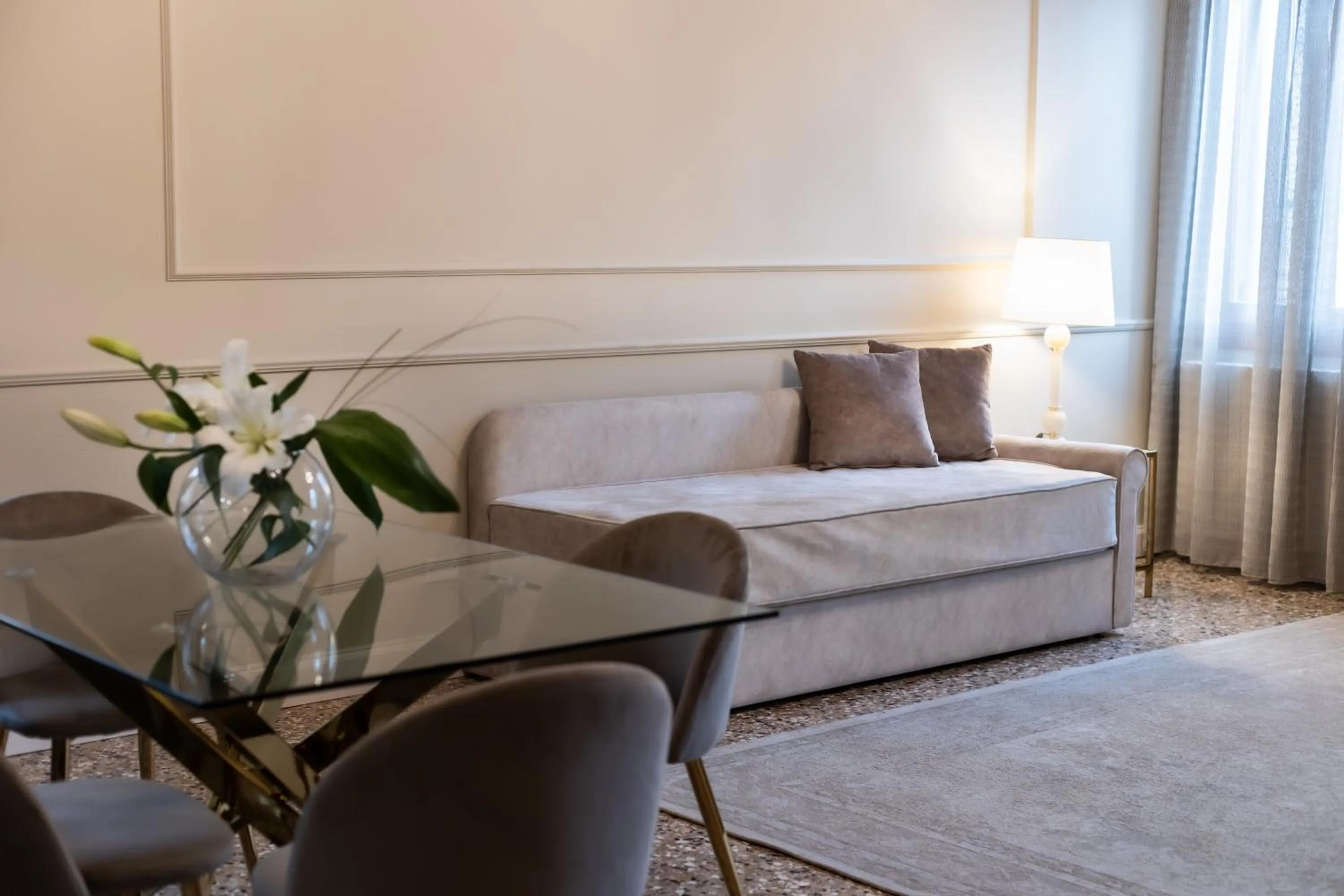 Living room, Bed in San Vio Palace Luxury Apartments