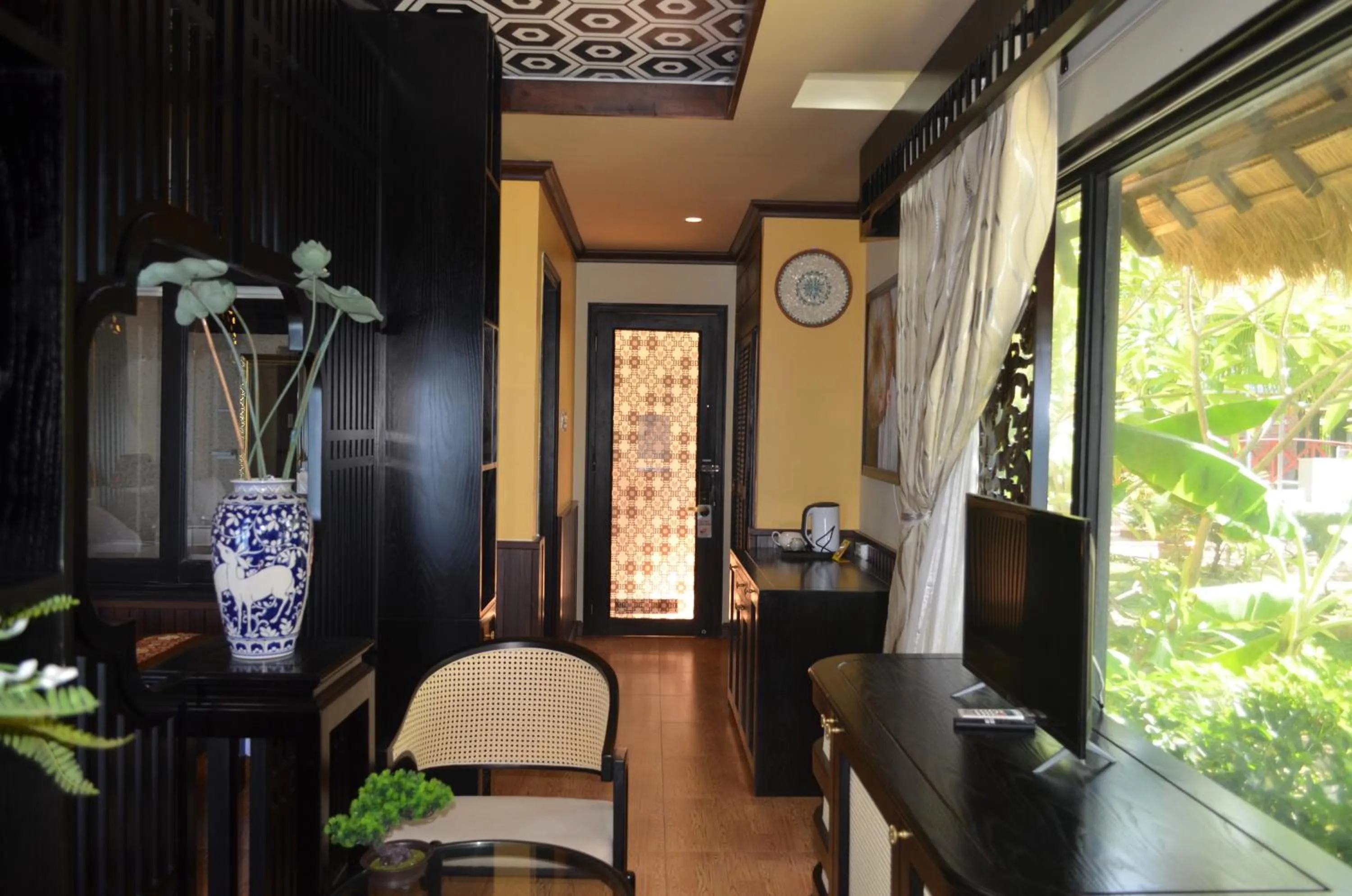 BBQ facilities in Rang Garden Beach Side