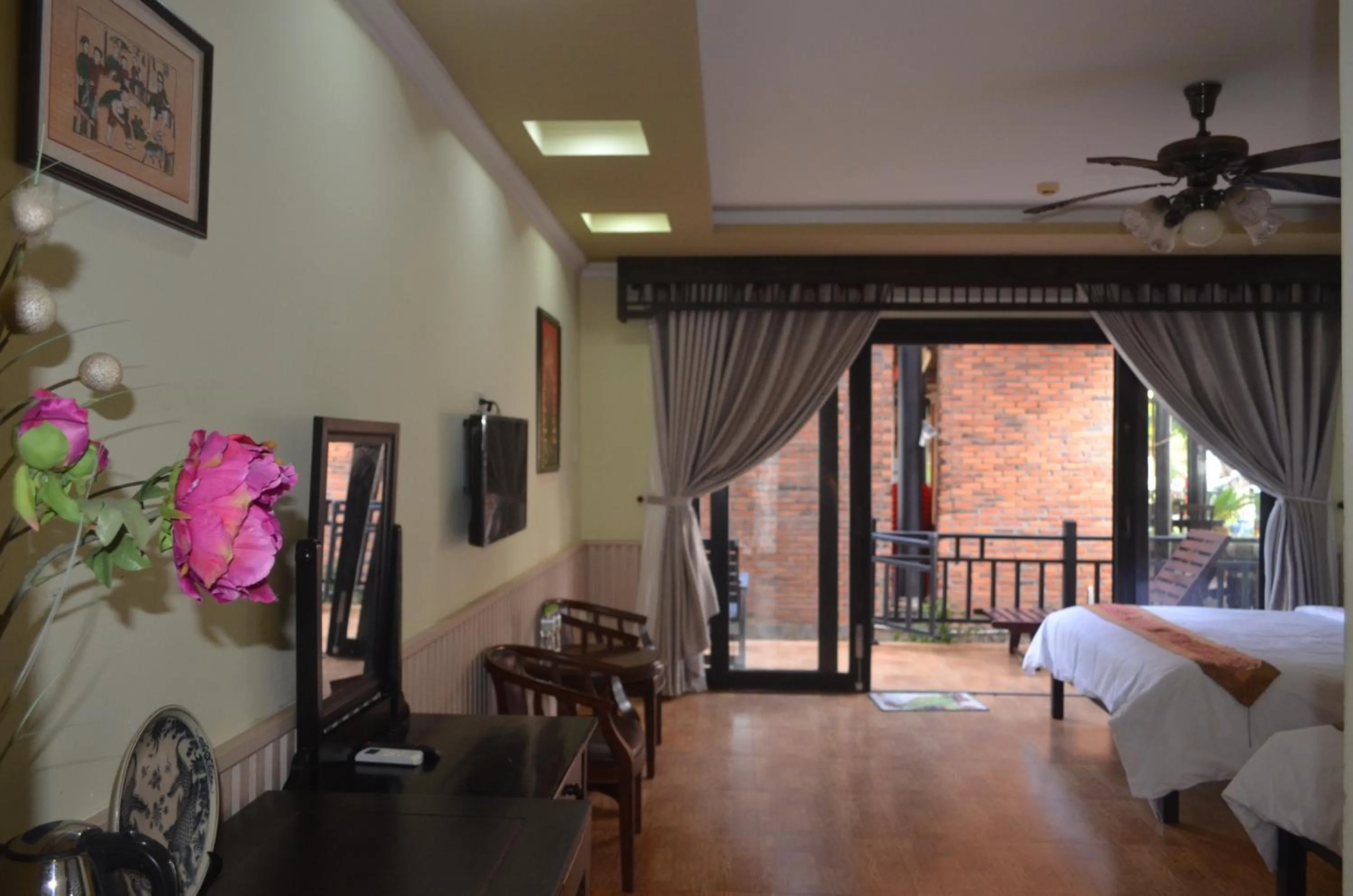 Bedroom, Bed in Rang Garden Beach Side