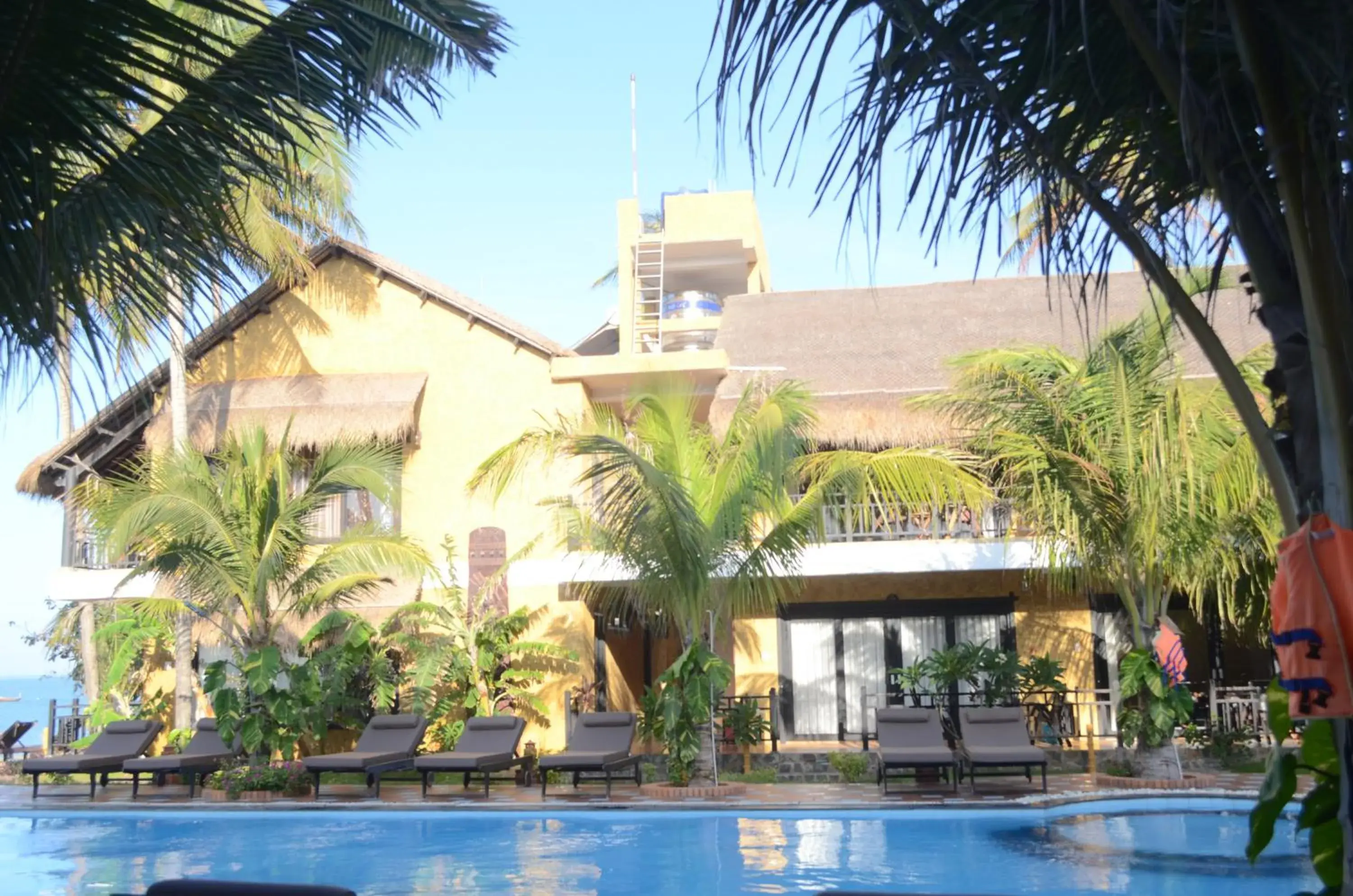 Superior Twin Room in Rang Garden Beach Side Superior Twin Room in Rang Garden Beach Side