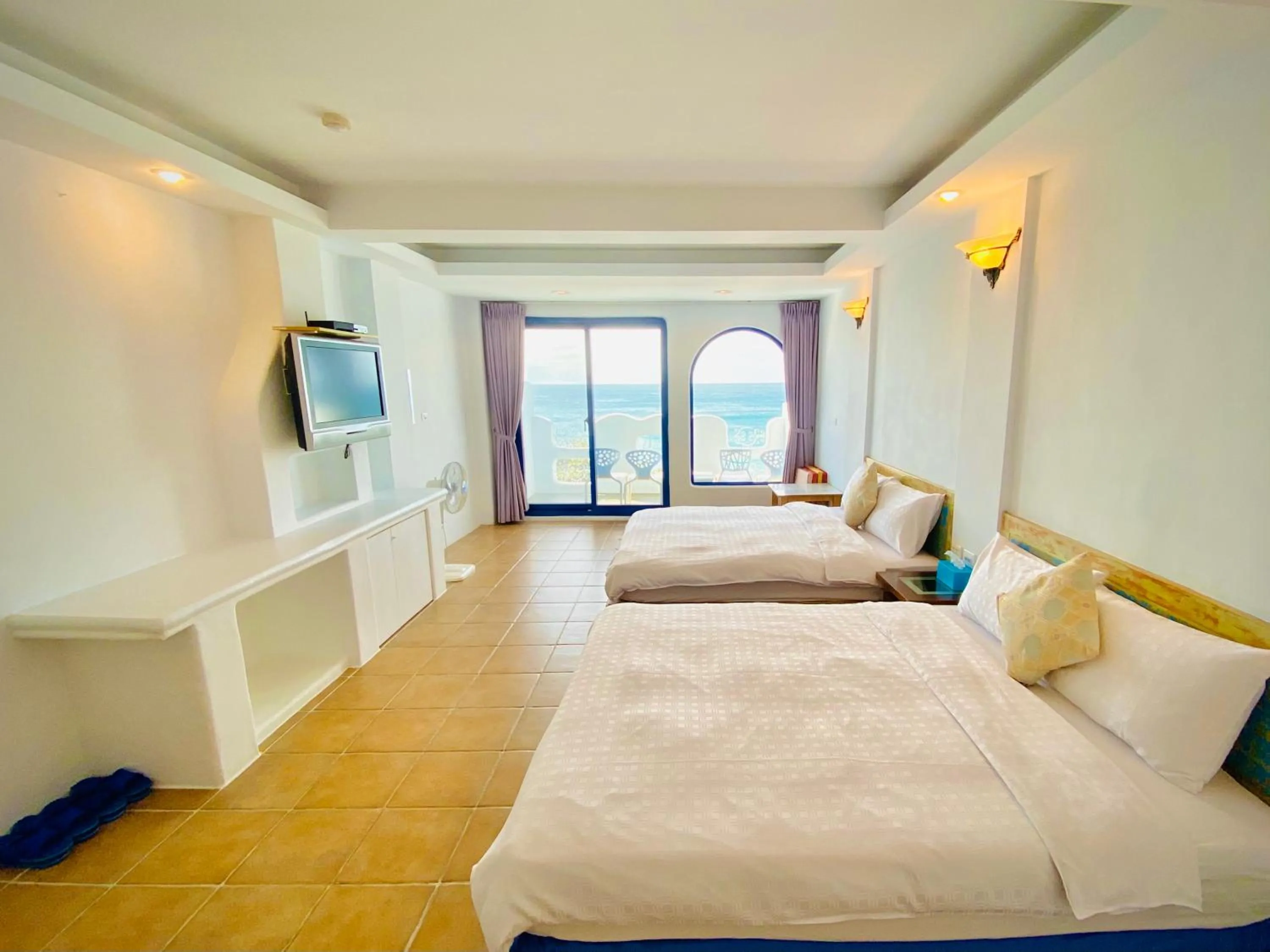 Photo of the whole room, Bed in Seyan Inn