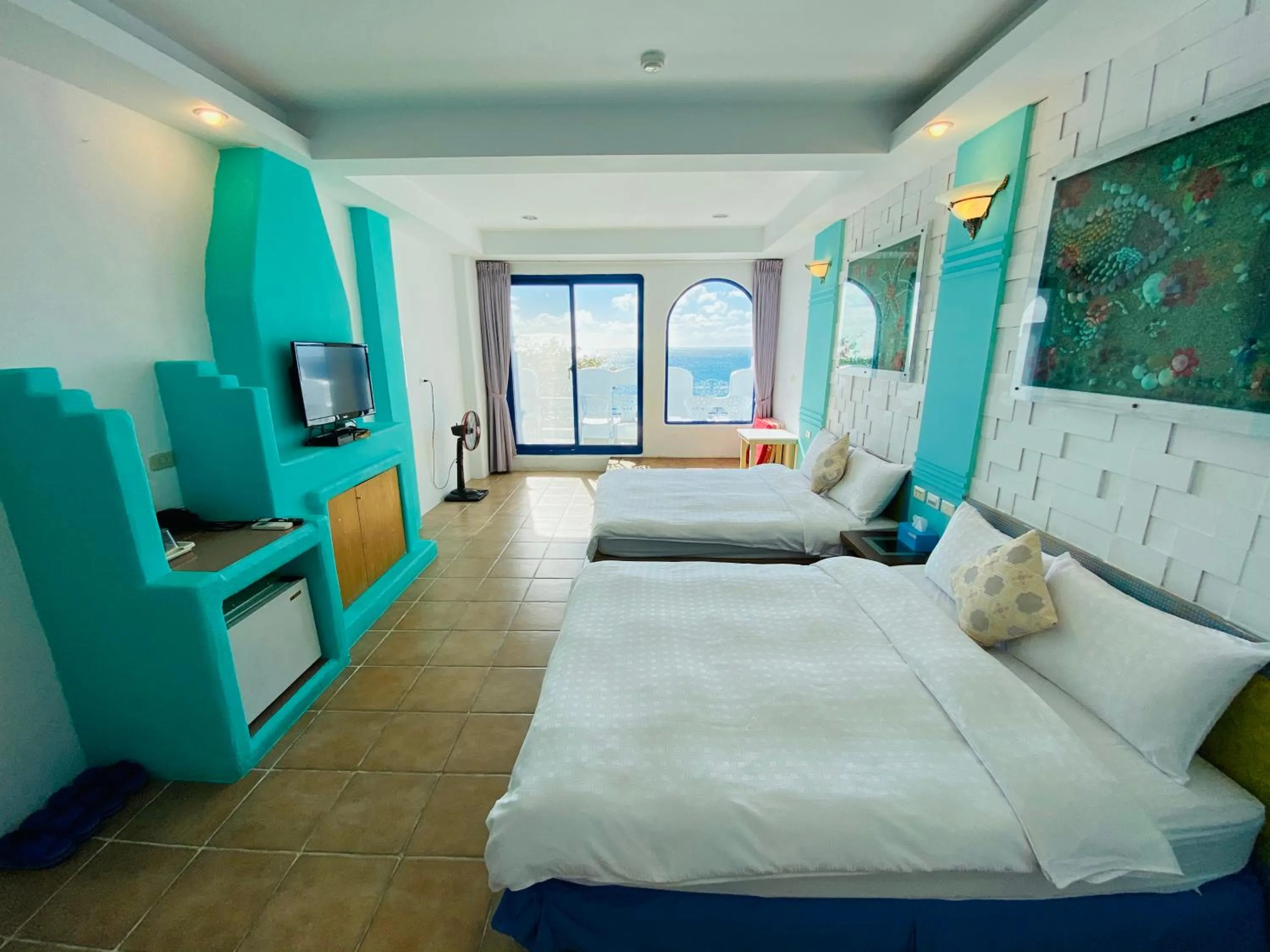 Photo of the whole room, Bed in Seyan Inn