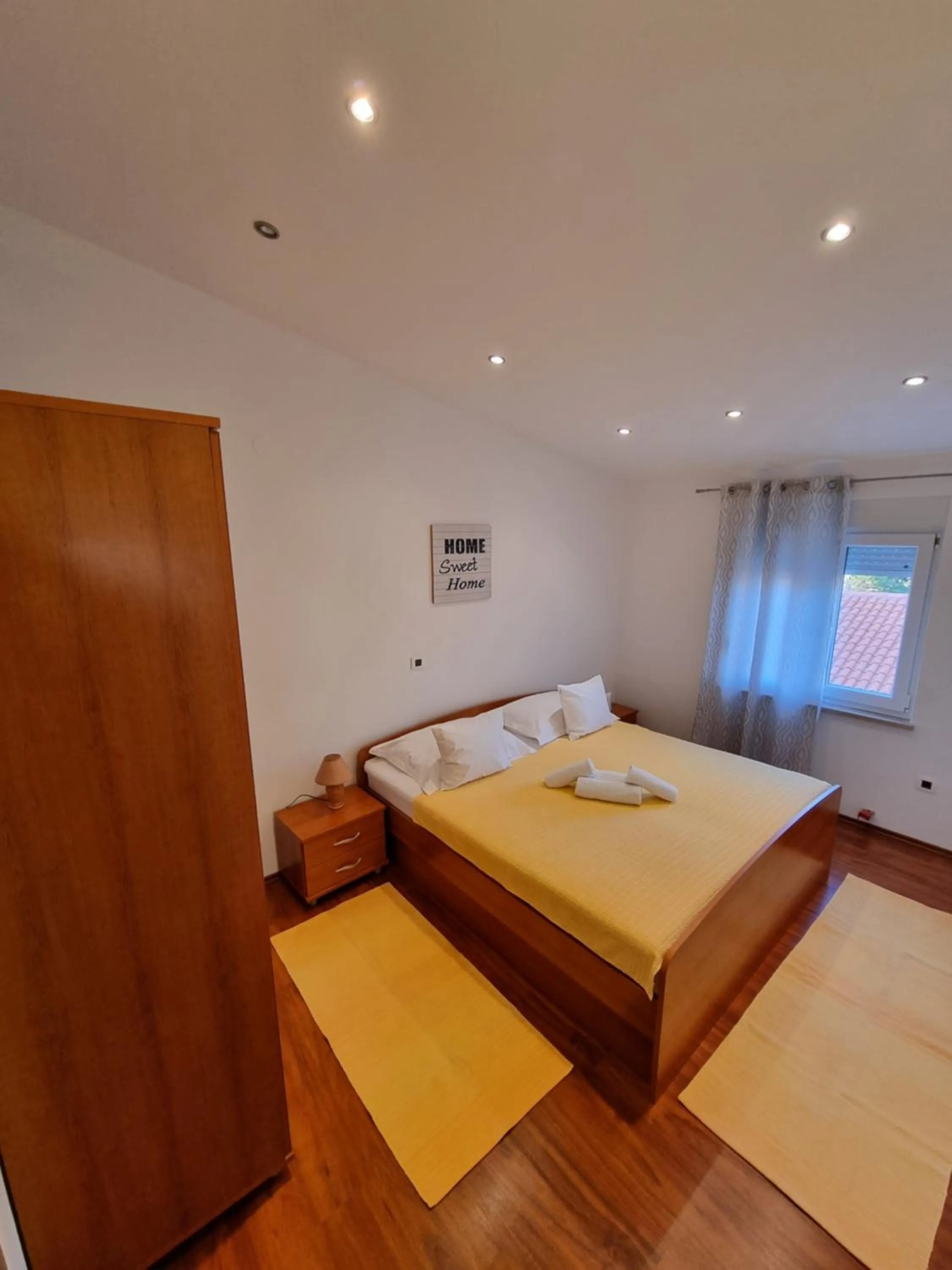 Bedroom, Bed in Apartments Vukic