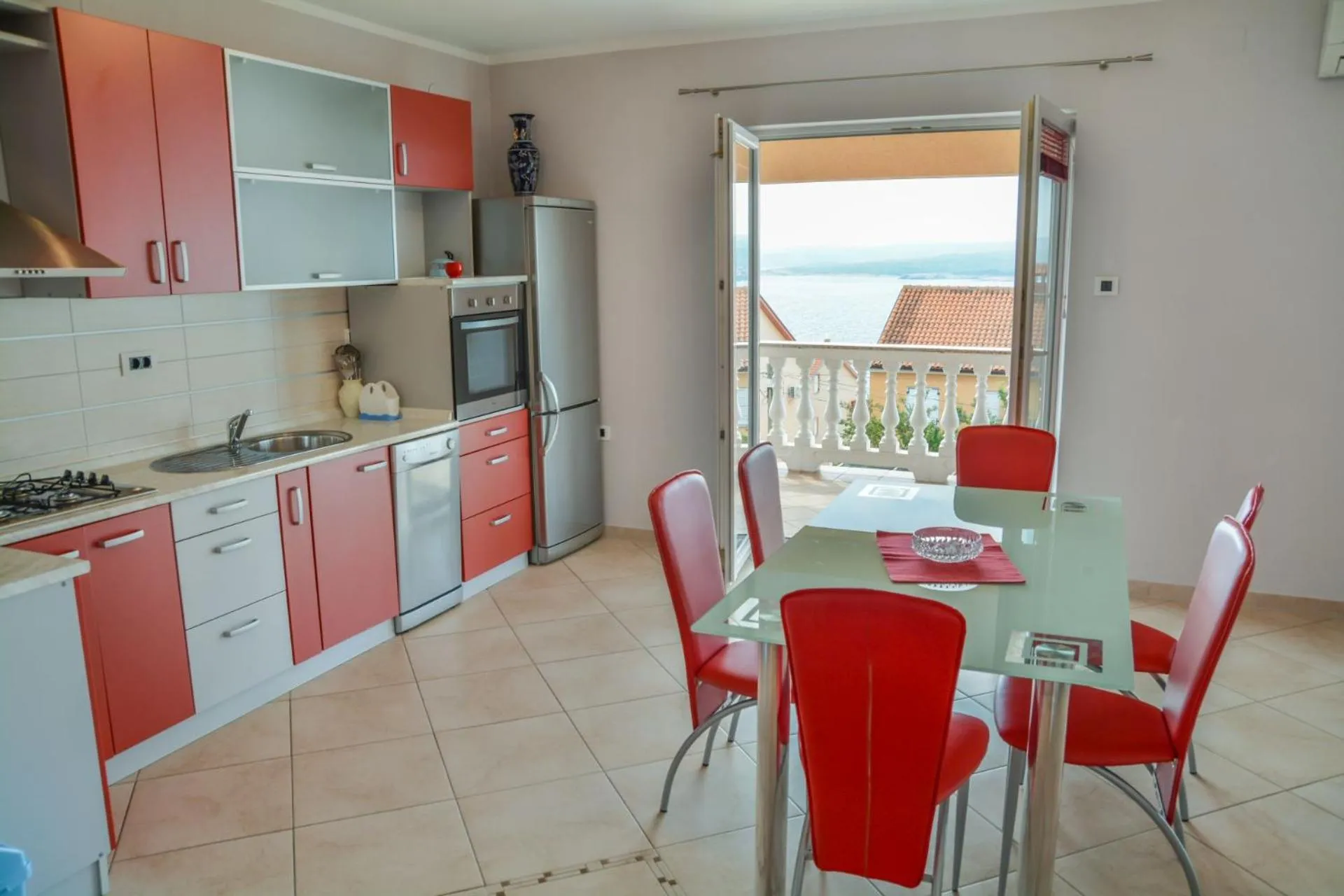 Kitchen or kitchenette in Apartments Vukic