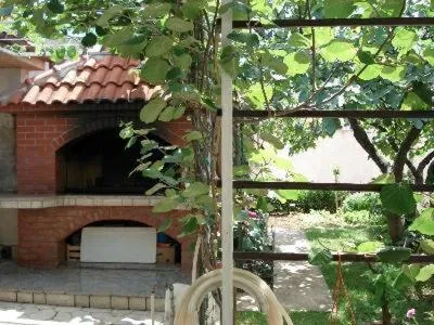 BBQ facilities in Apartments Vukic