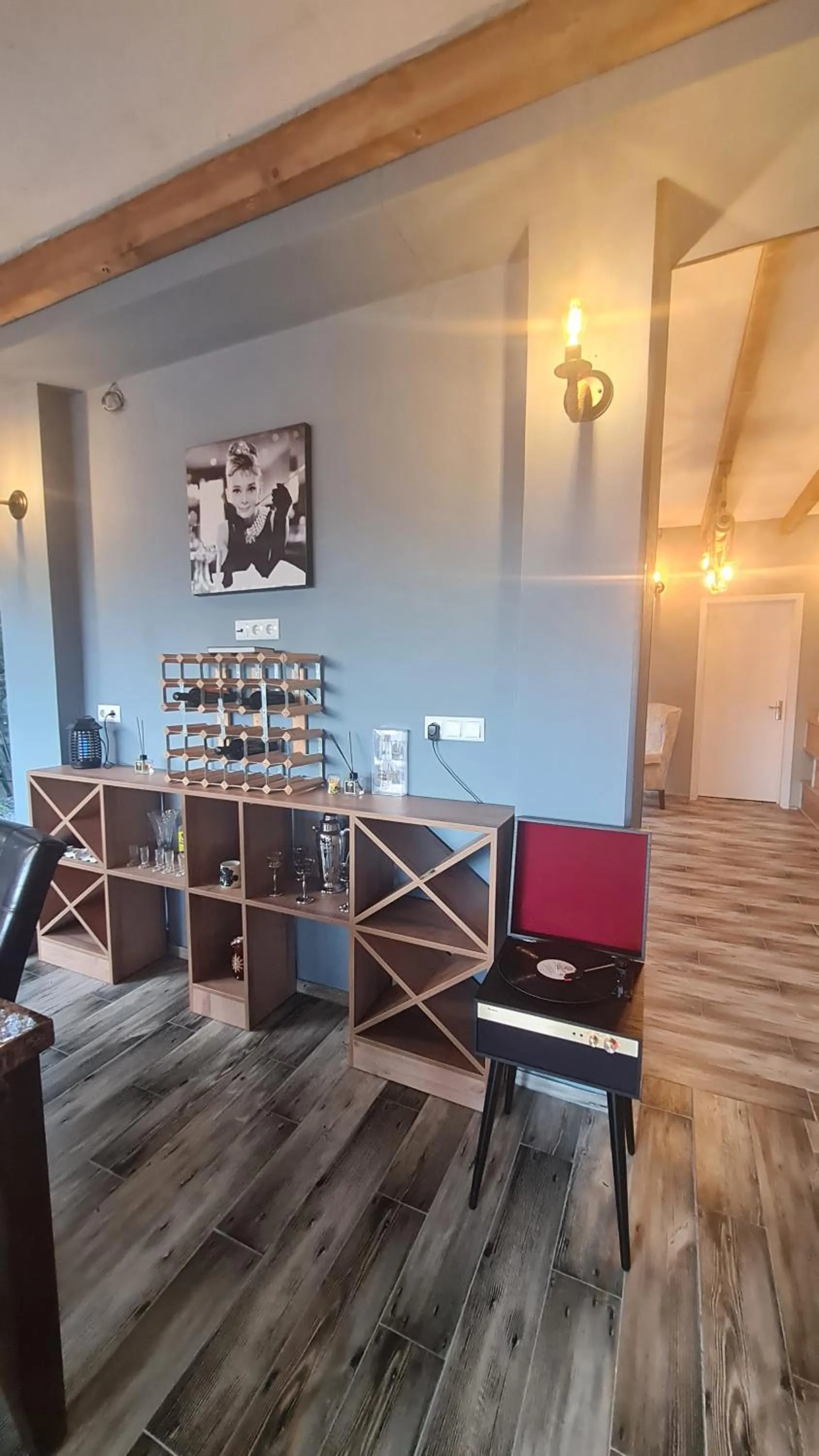 Deluxe Double Room (2 Adults + 1 Child) in Mestia Roots