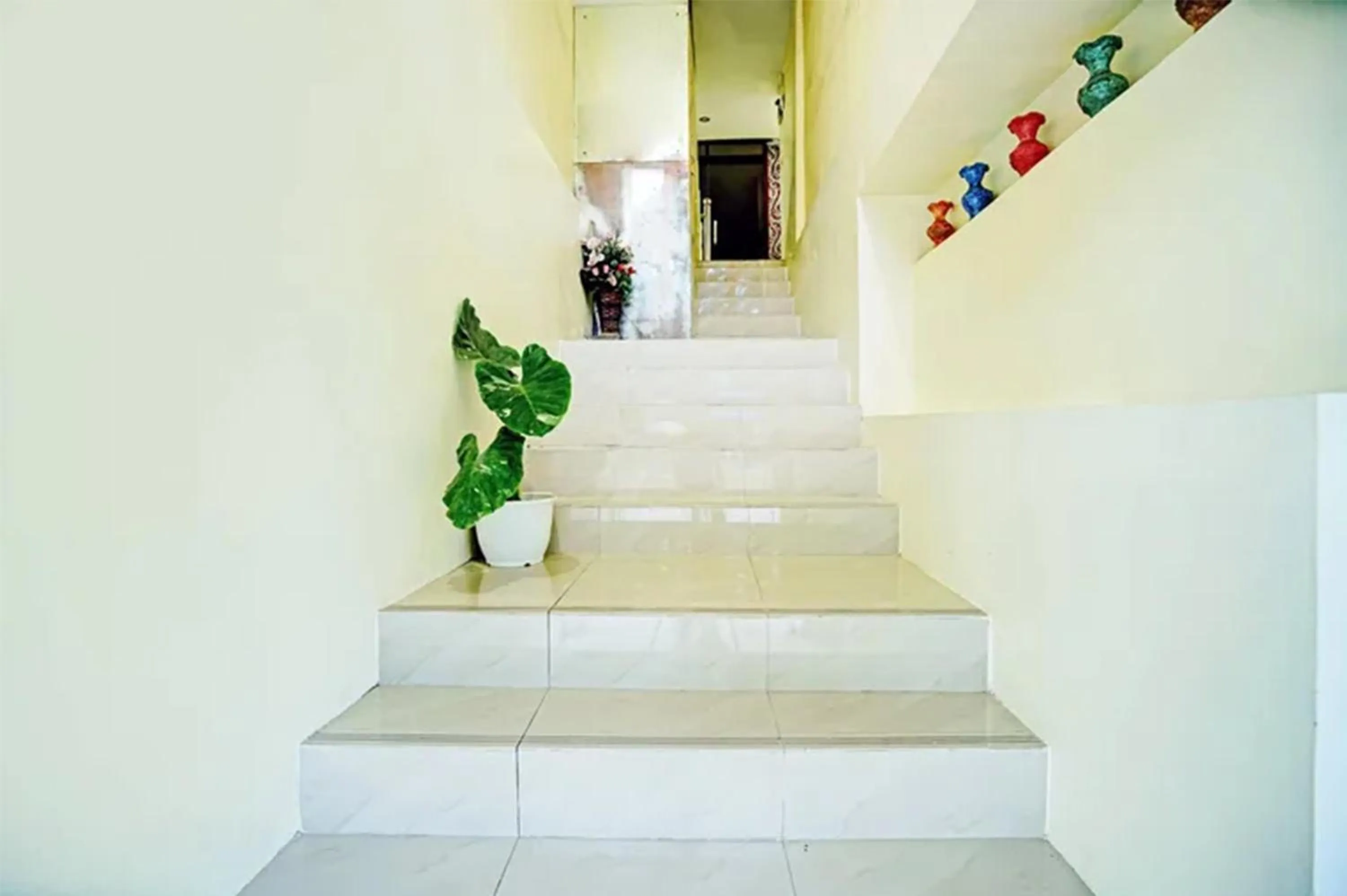 Property building in Hotel Toba Shanda By Helocus