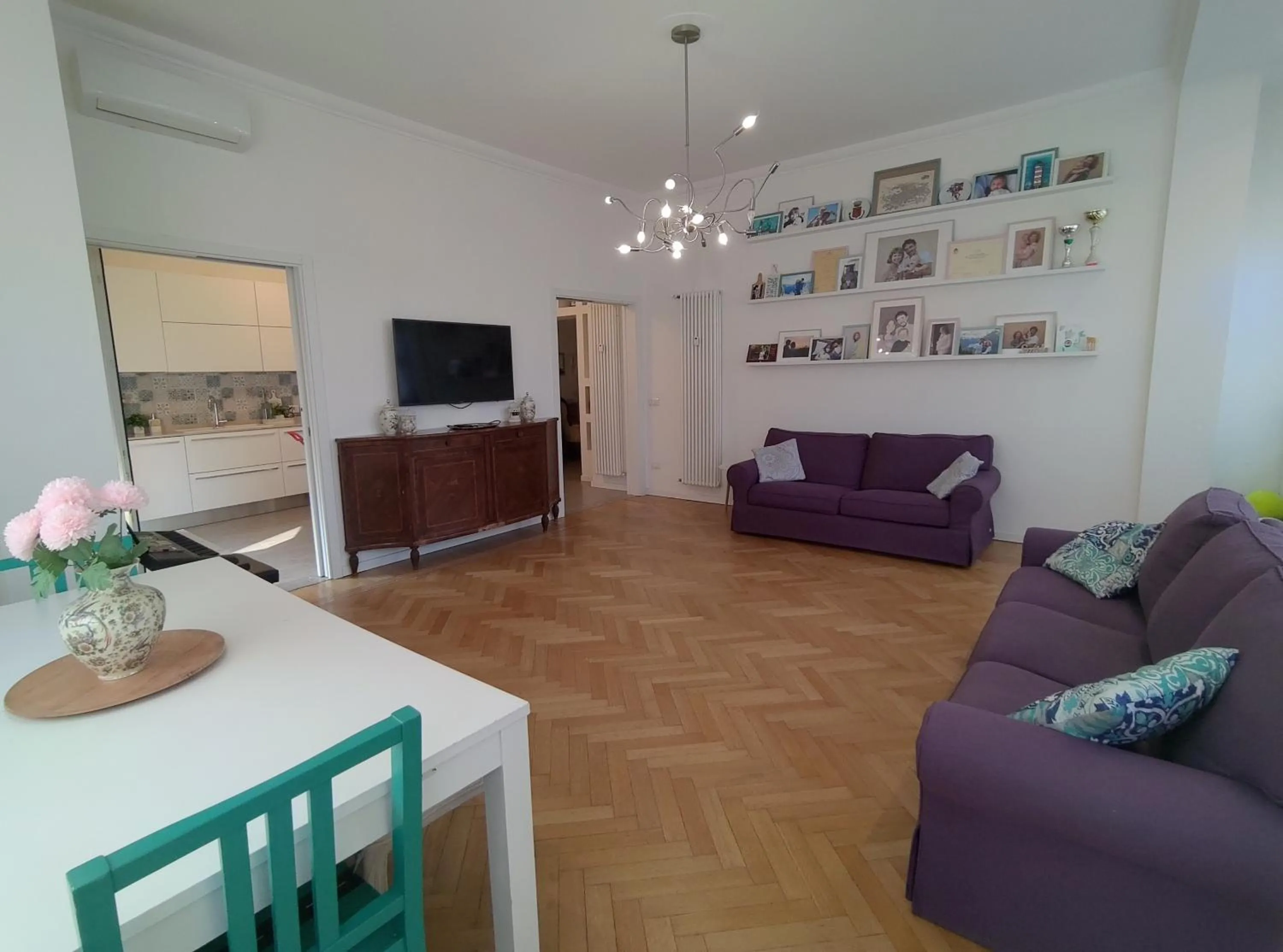 Spacious apartment in the heart of the city