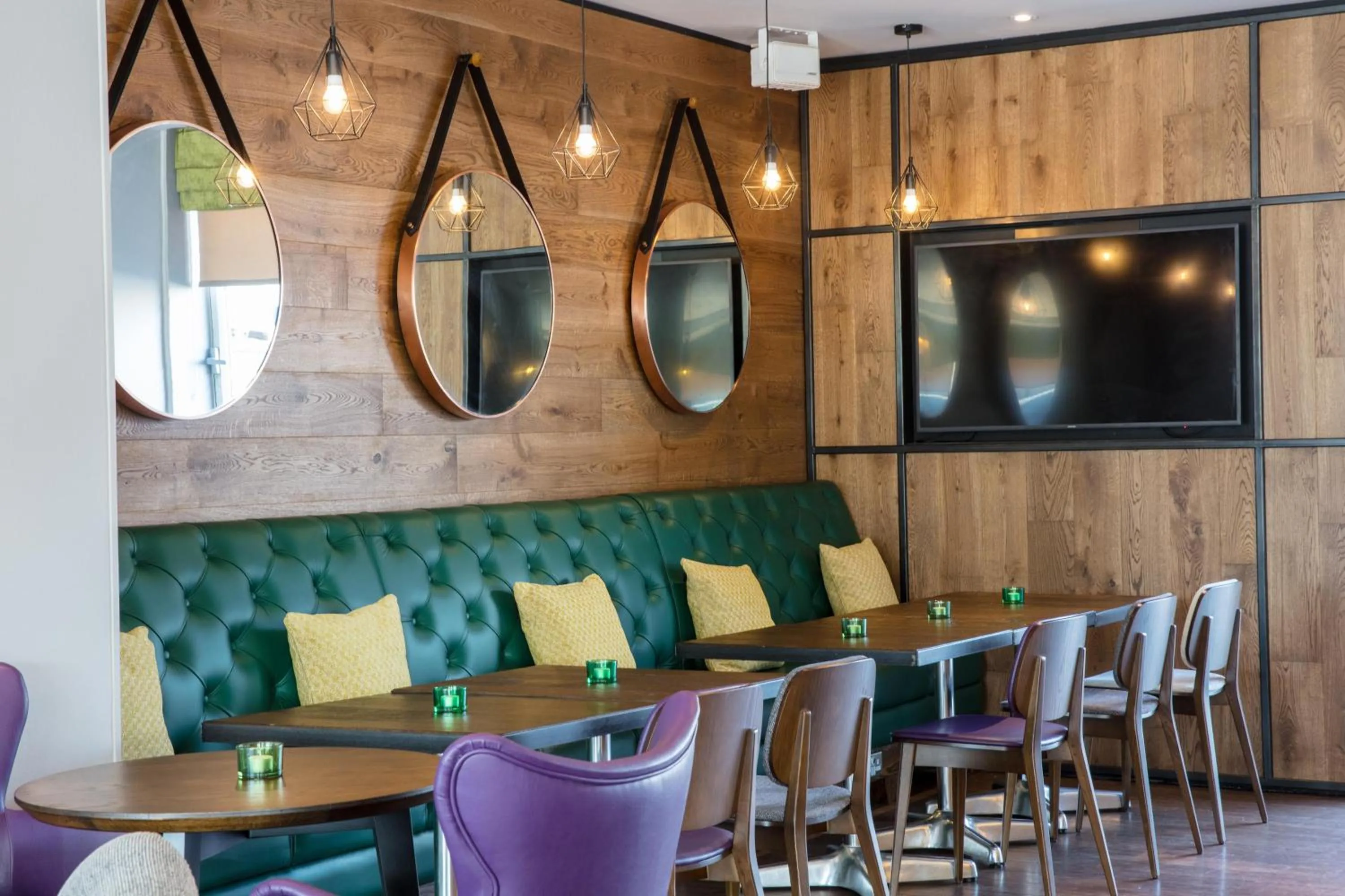 Restaurant/places to eat in Hilton Garden Inn Glasgow City Centre