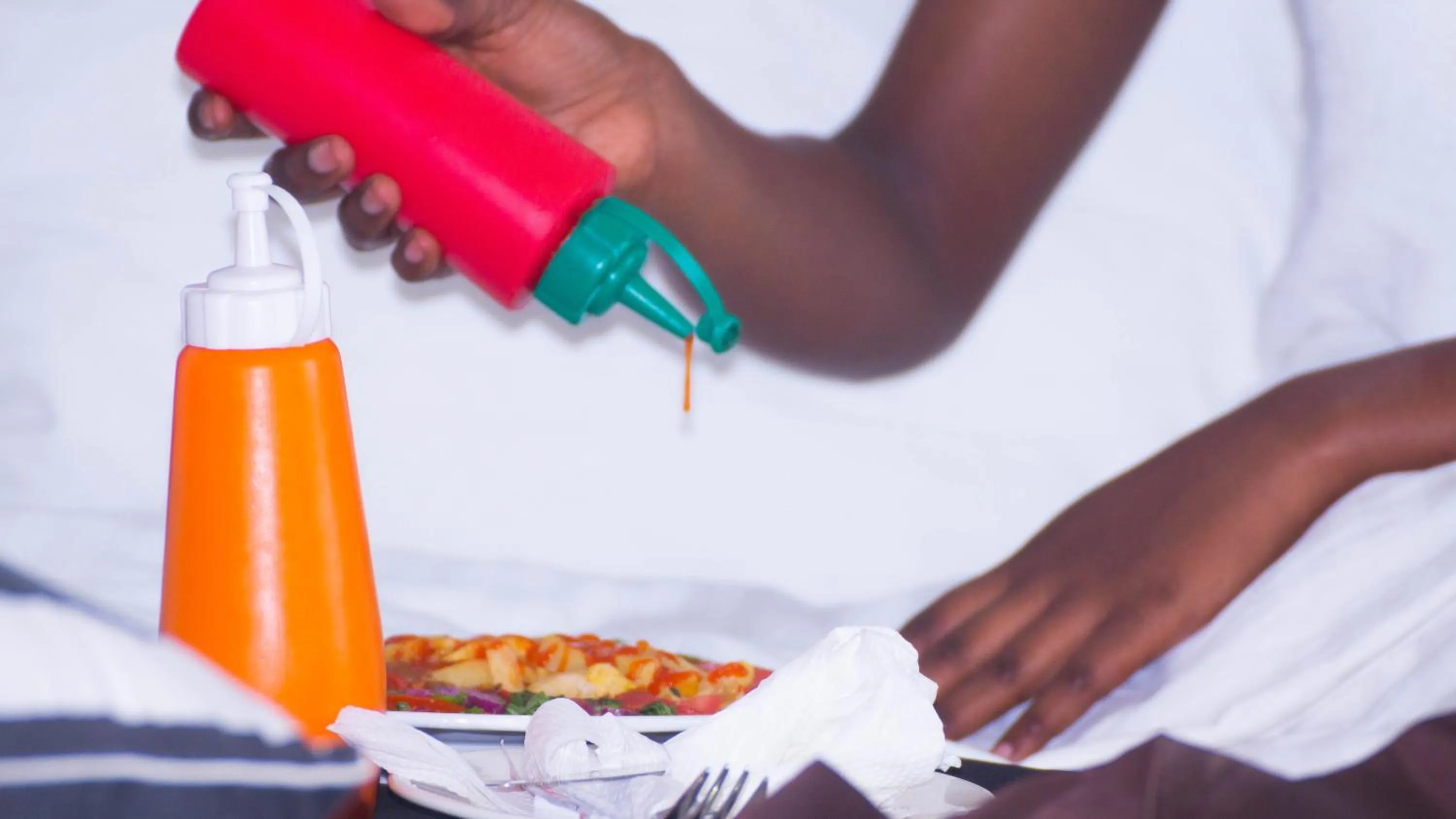 Restaurant/places to eat in The Candela Hotel