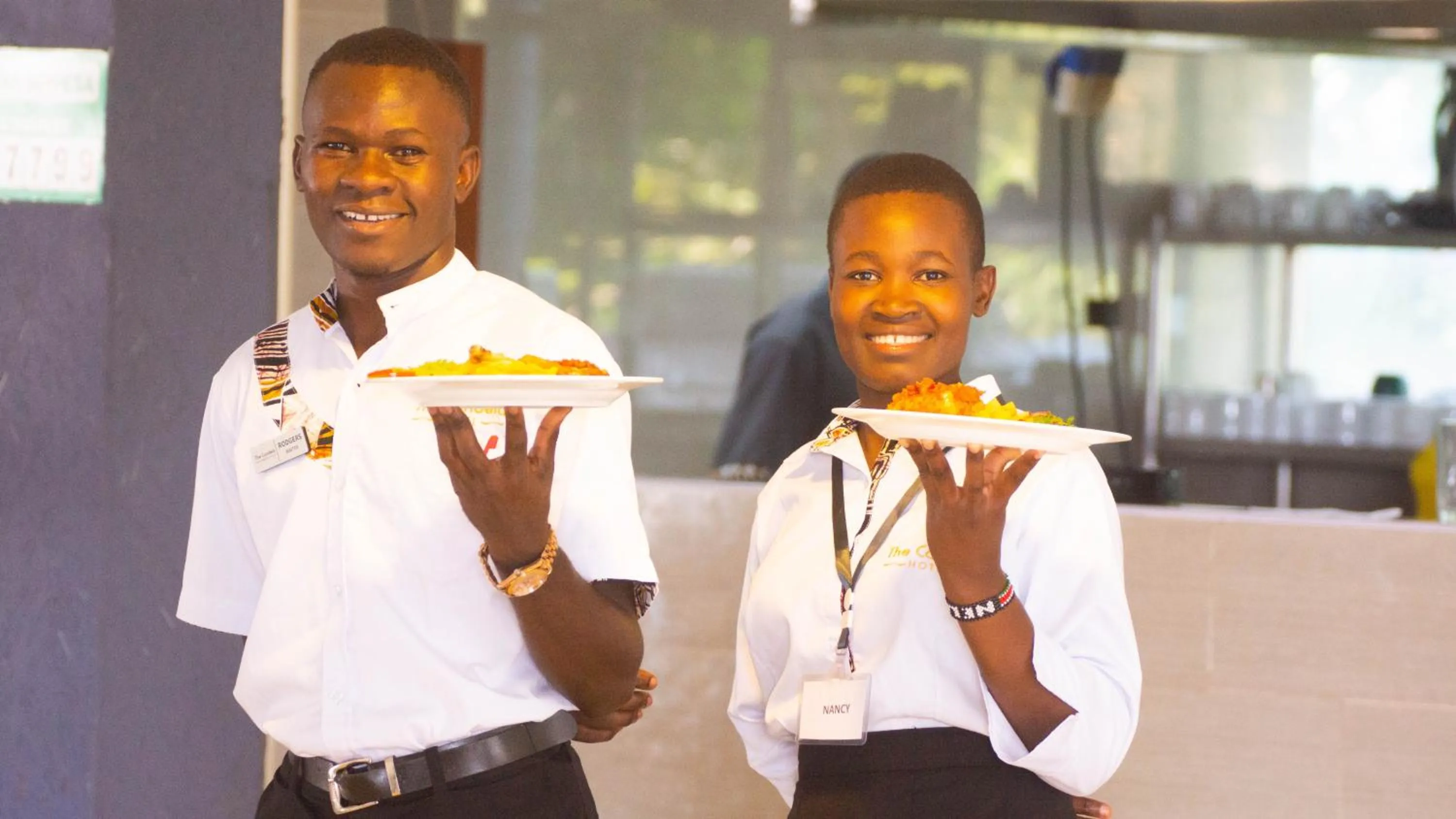 Restaurant/places to eat in The Candela Hotel