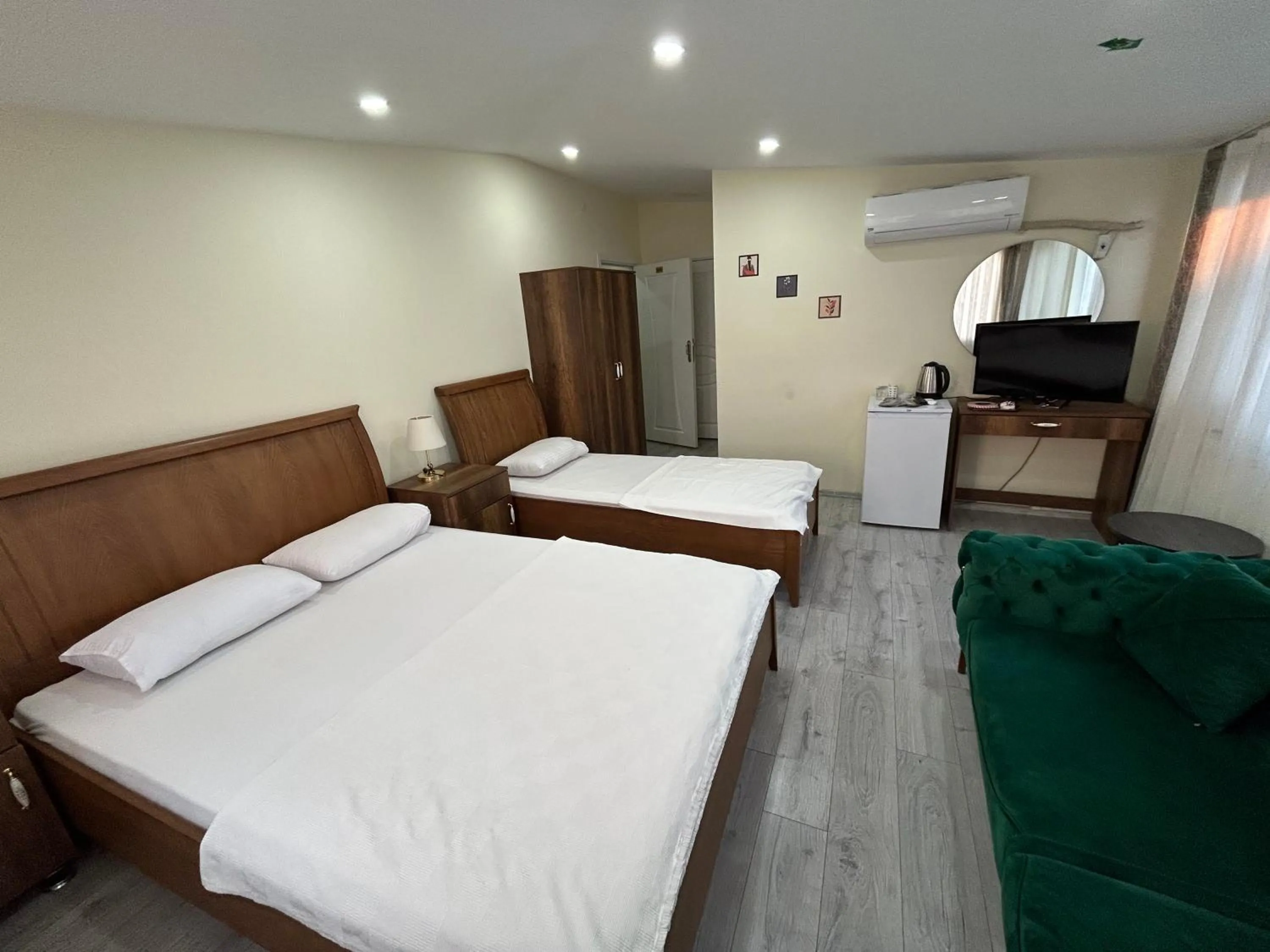 Bed in NAVAL HOTEL YALOVA