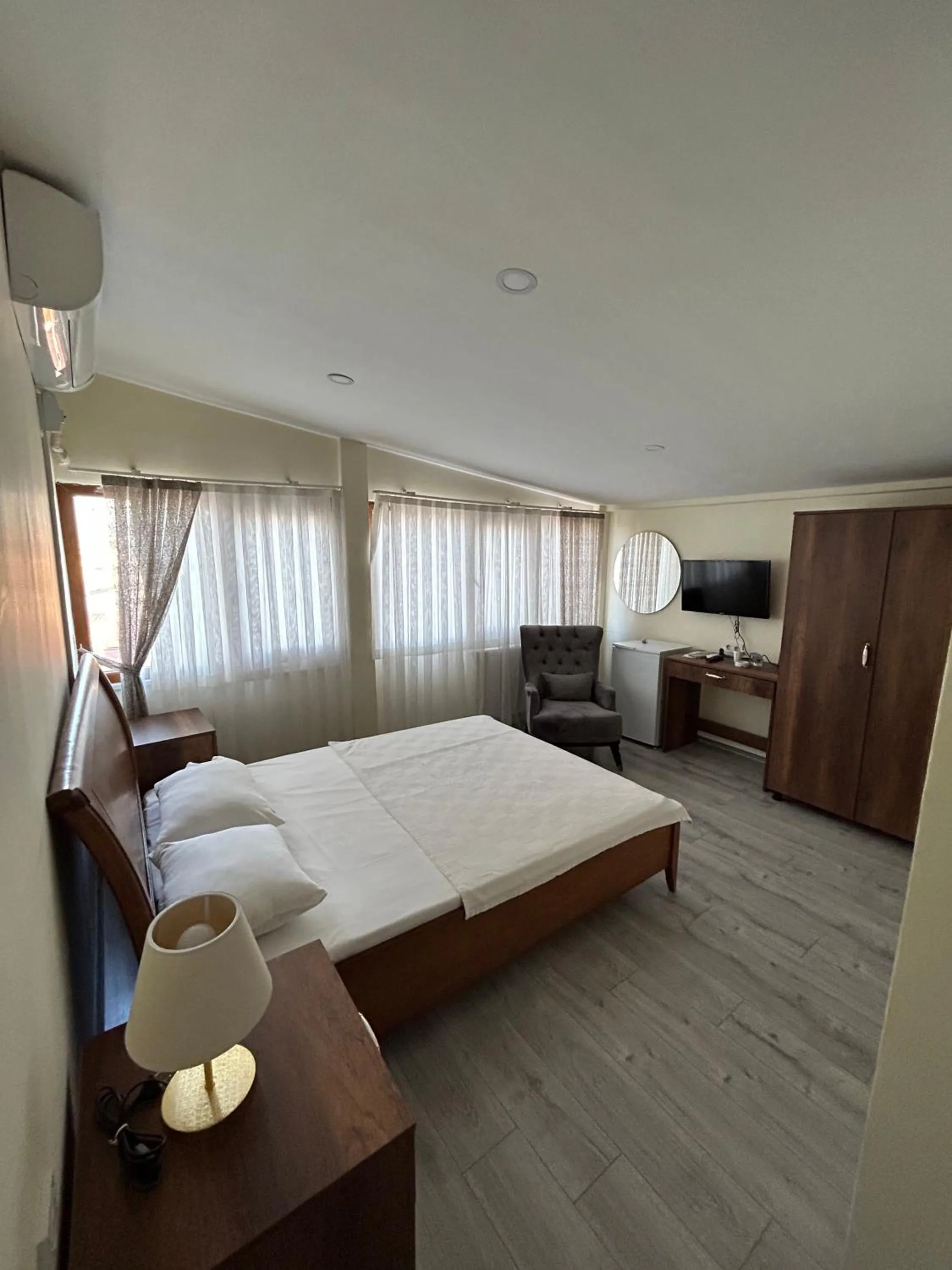 Bed in NAVAL HOTEL YALOVA