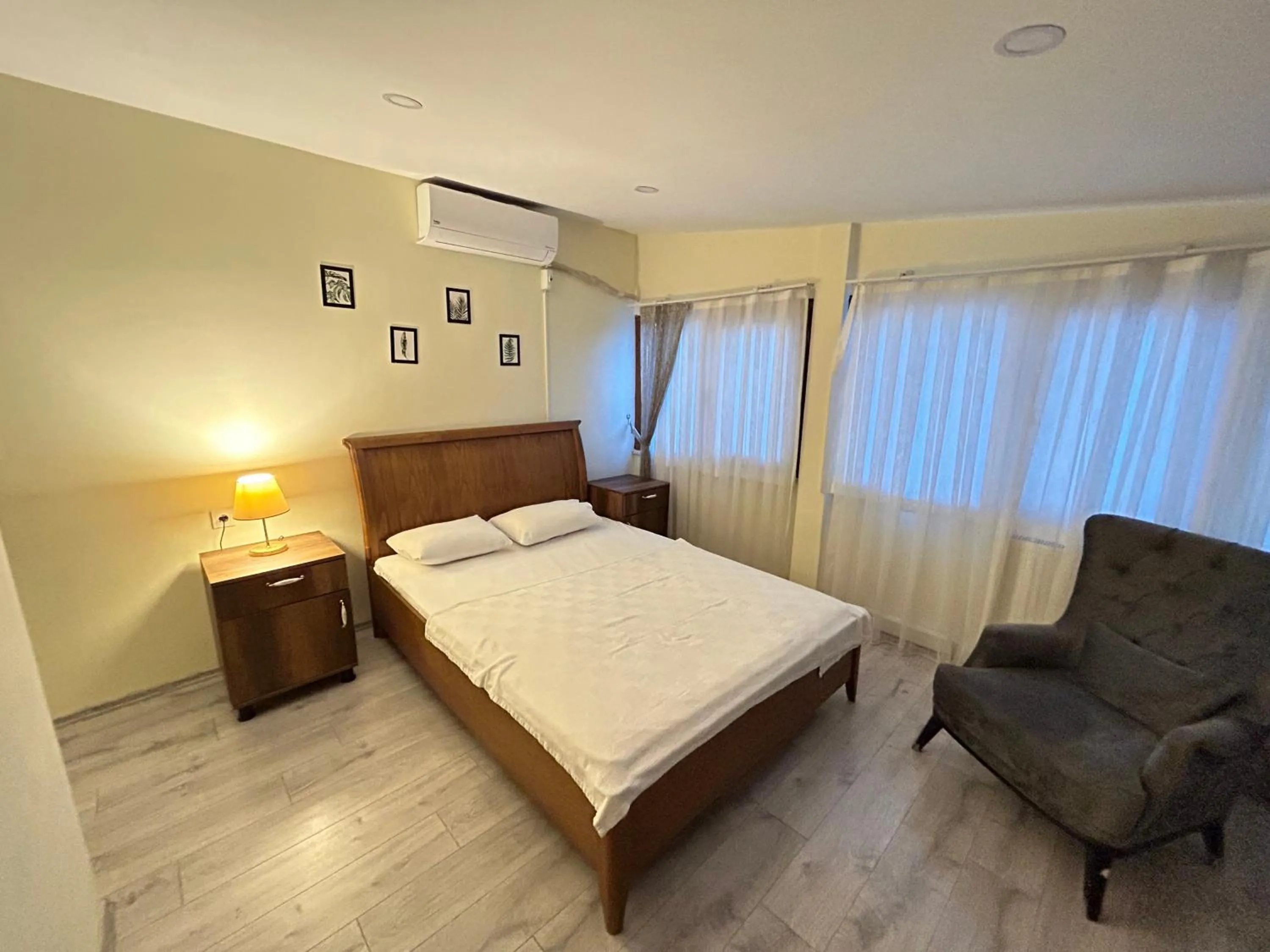 Bed in NAVAL HOTEL YALOVA