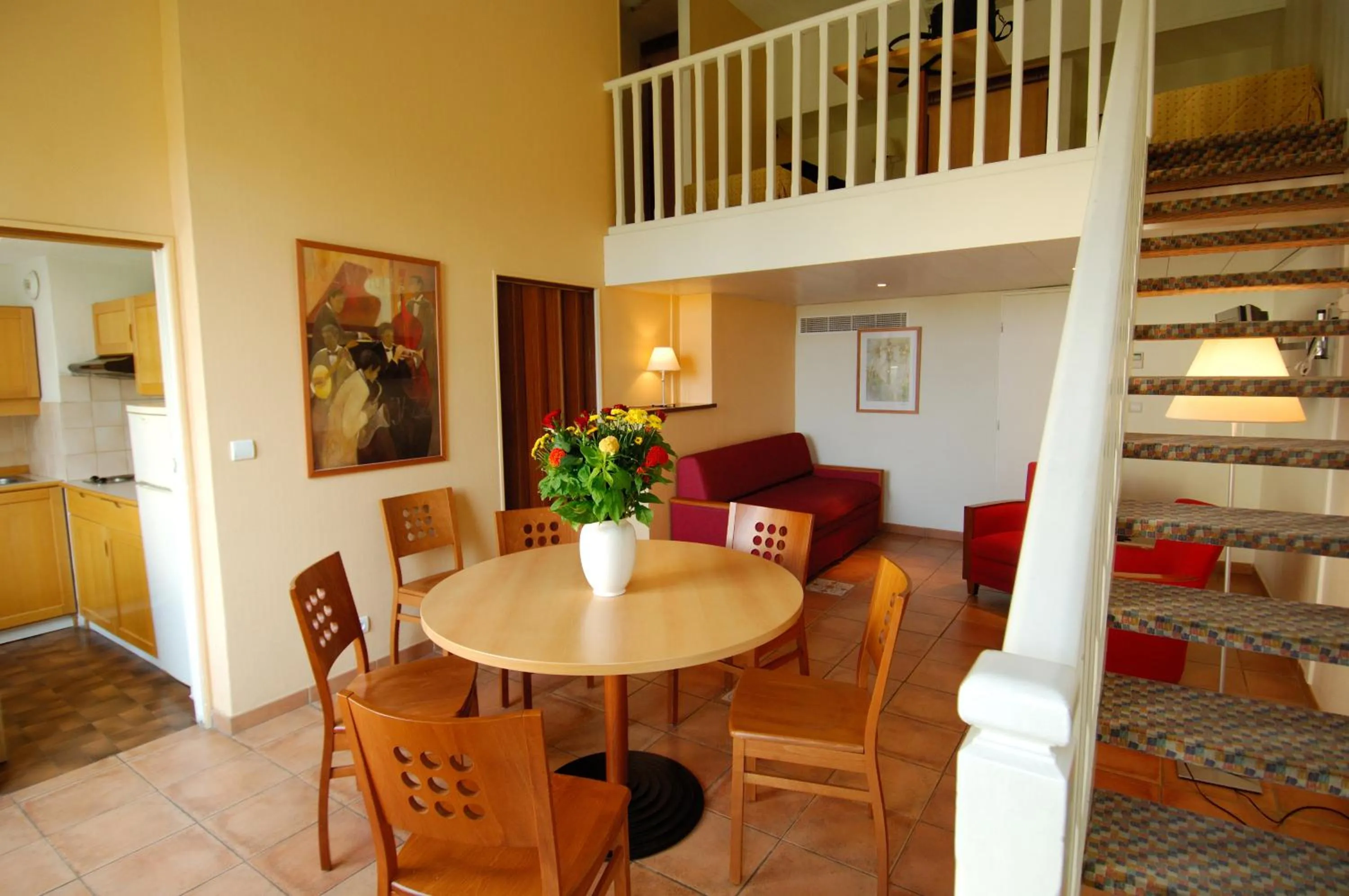Dining area in Residence Vacances Bleues le Mediterranée