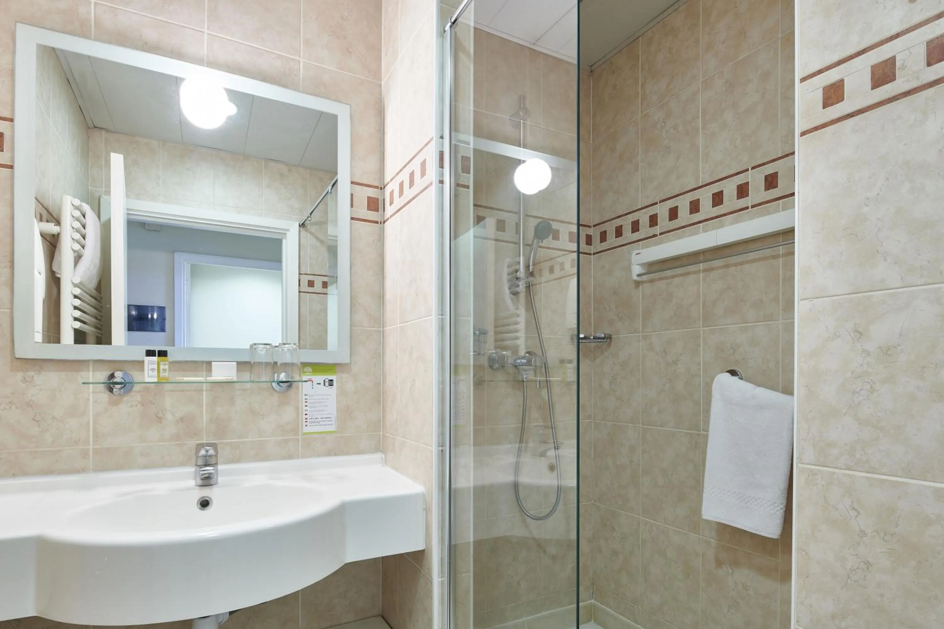 Bathroom in Residence Vacances Bleues le Mediterranée