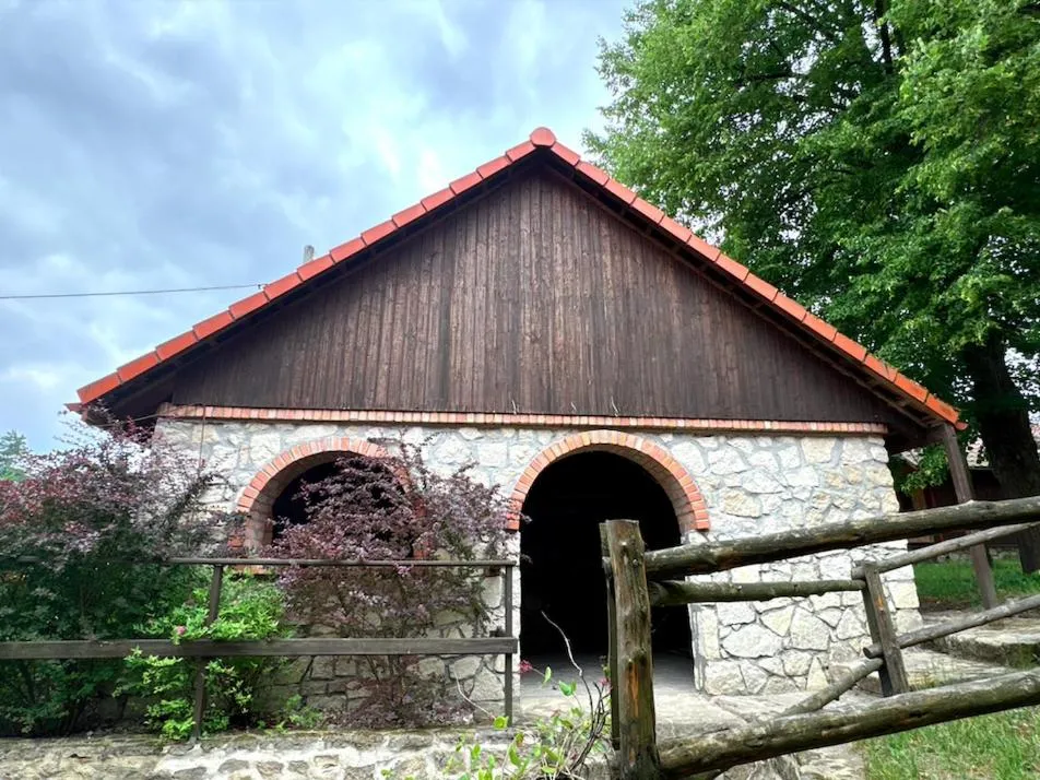 BBQ facilities in Zajazd Gajówka
