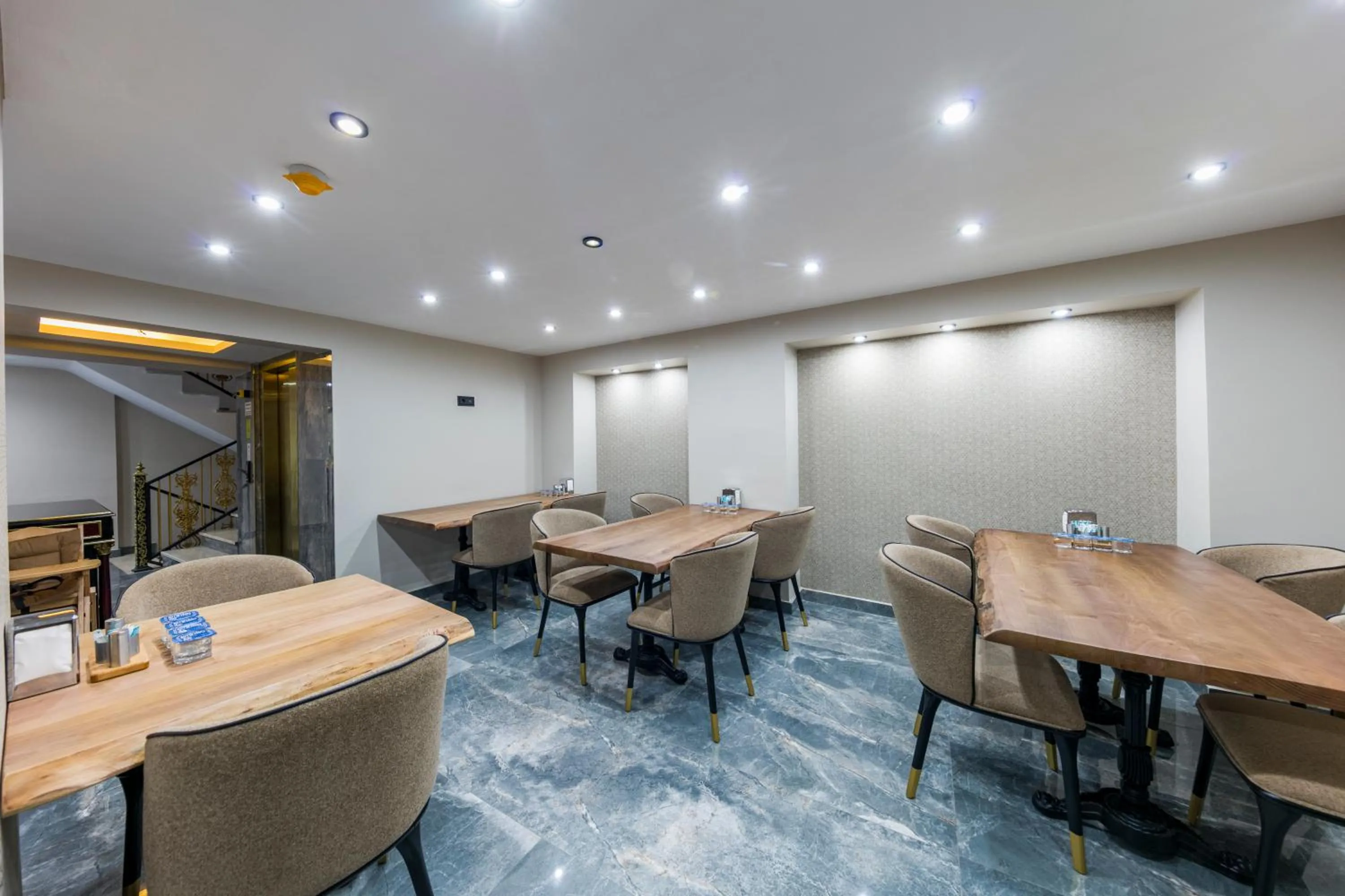Dining area in Grand Gedikpasha Hotel