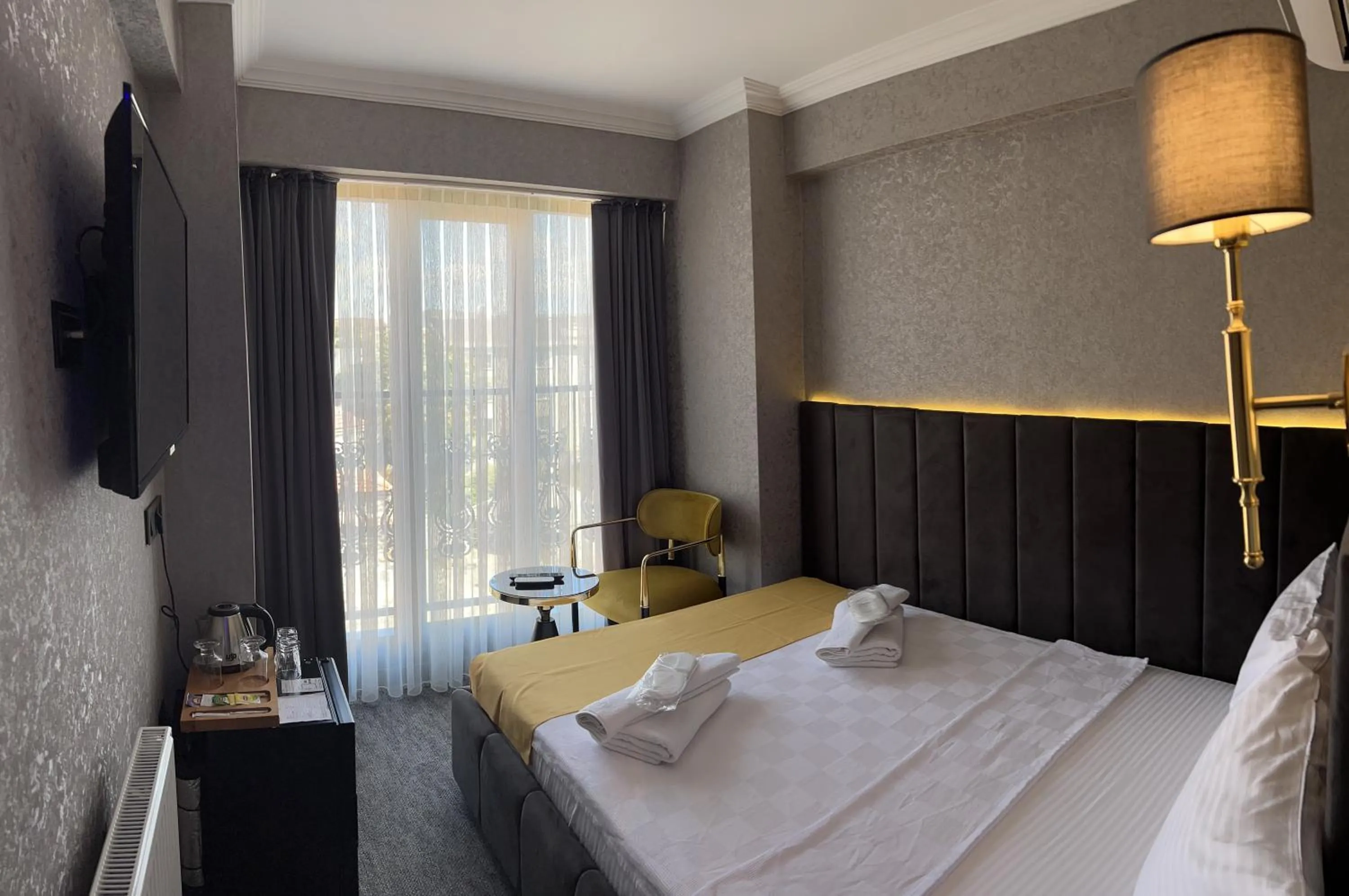 Bed in Grand Gedikpasha Hotel