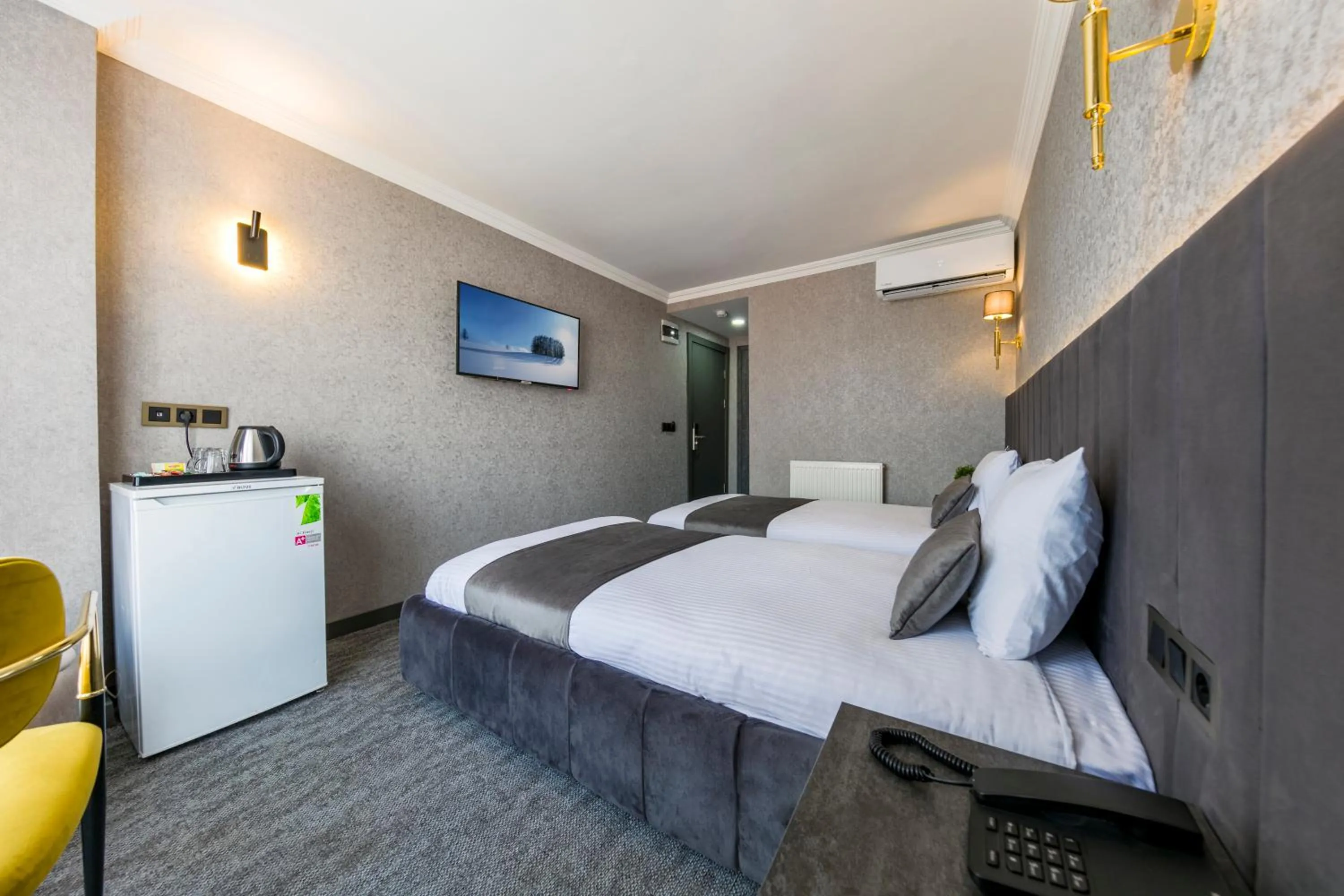 oven, Bed in Grand Gedikpasha Hotel