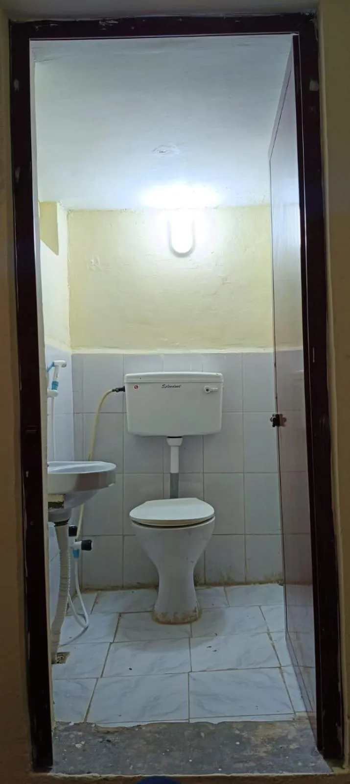 Toilet in Chan Beach Resort & Hotel