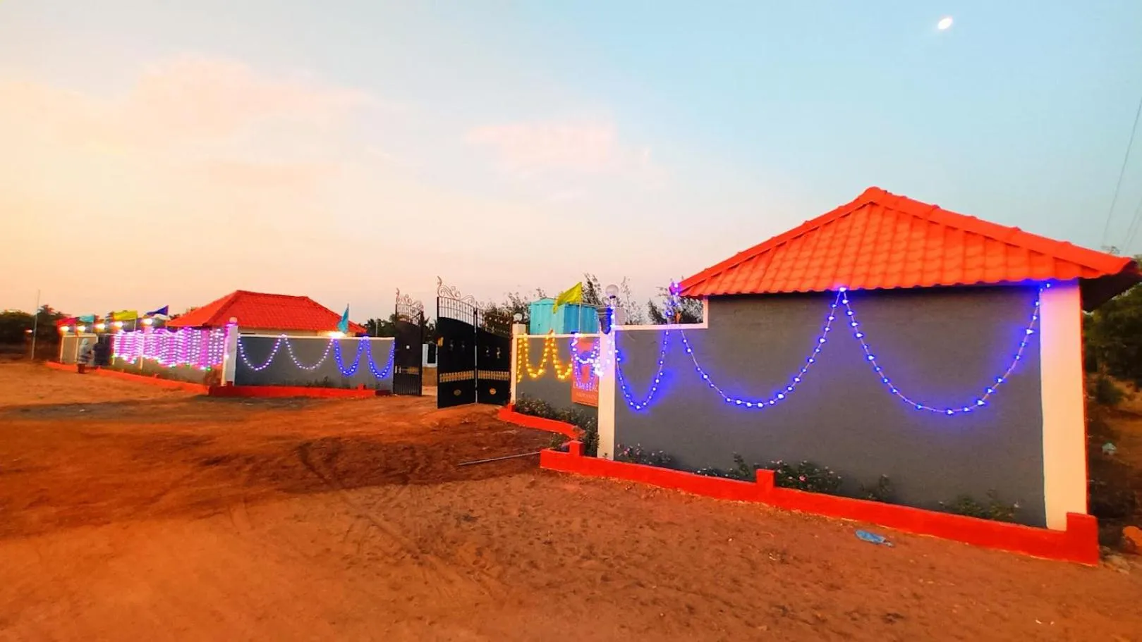 Property building in Chan Beach Resort & Hotel