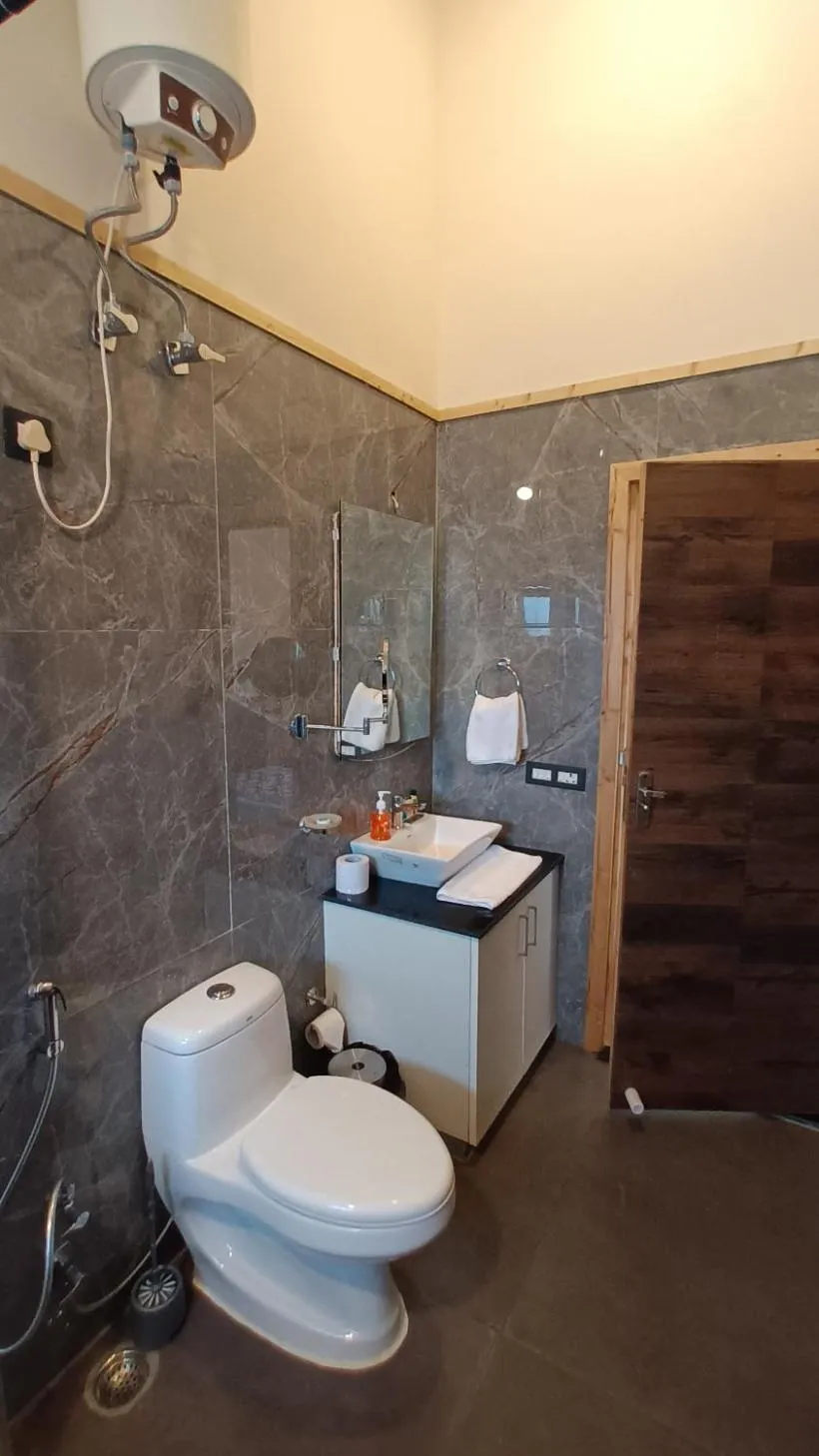 Toilet in Chan Beach Resort & Hotel