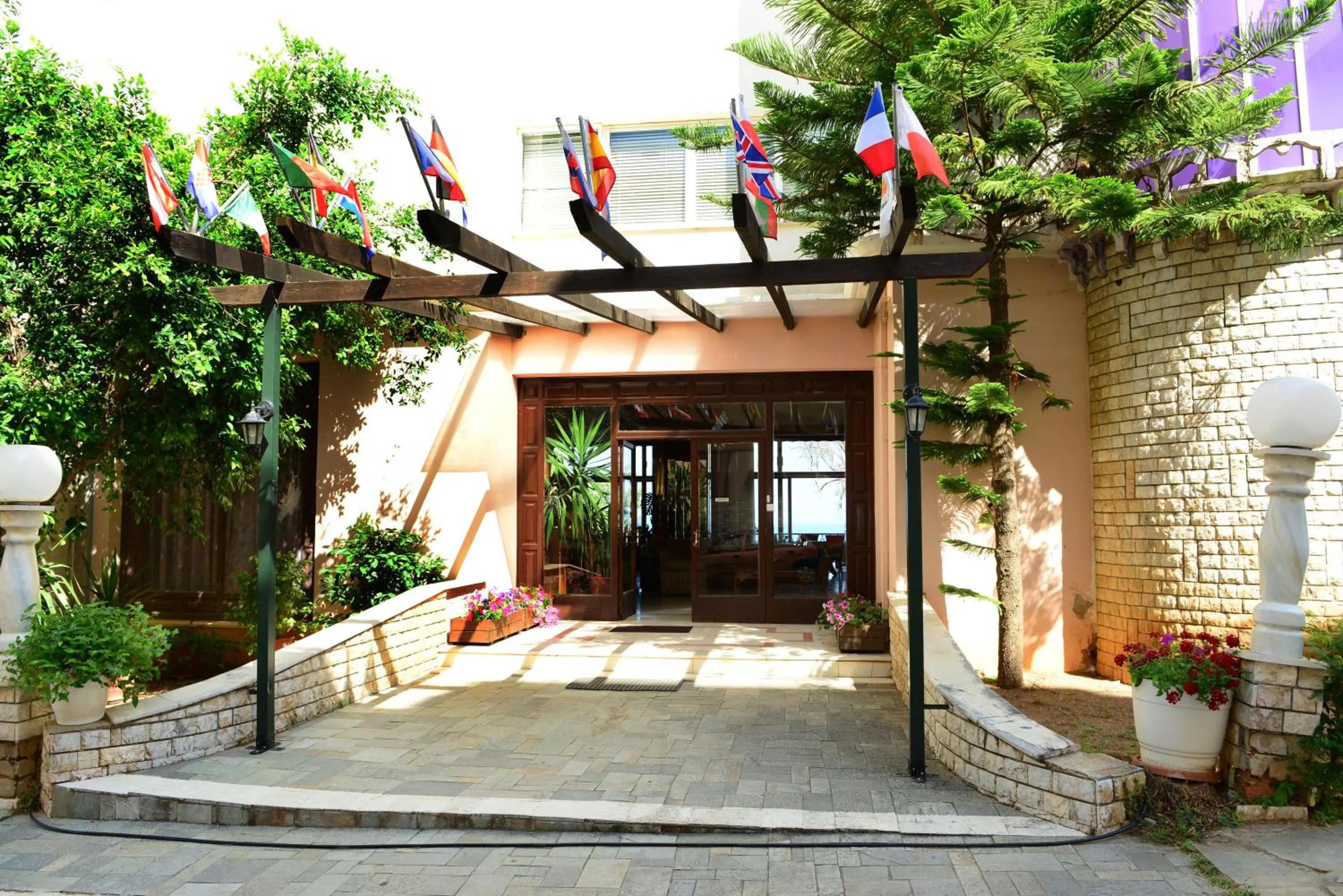 Facade/entrance in Elegant Beach Hotel