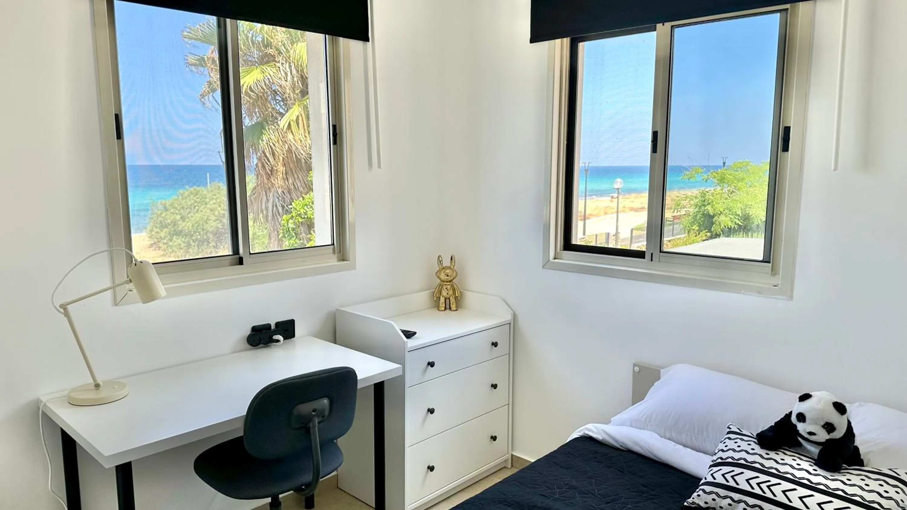 Bed in GW951 Gugel Waves Amazing Seaview Apartments