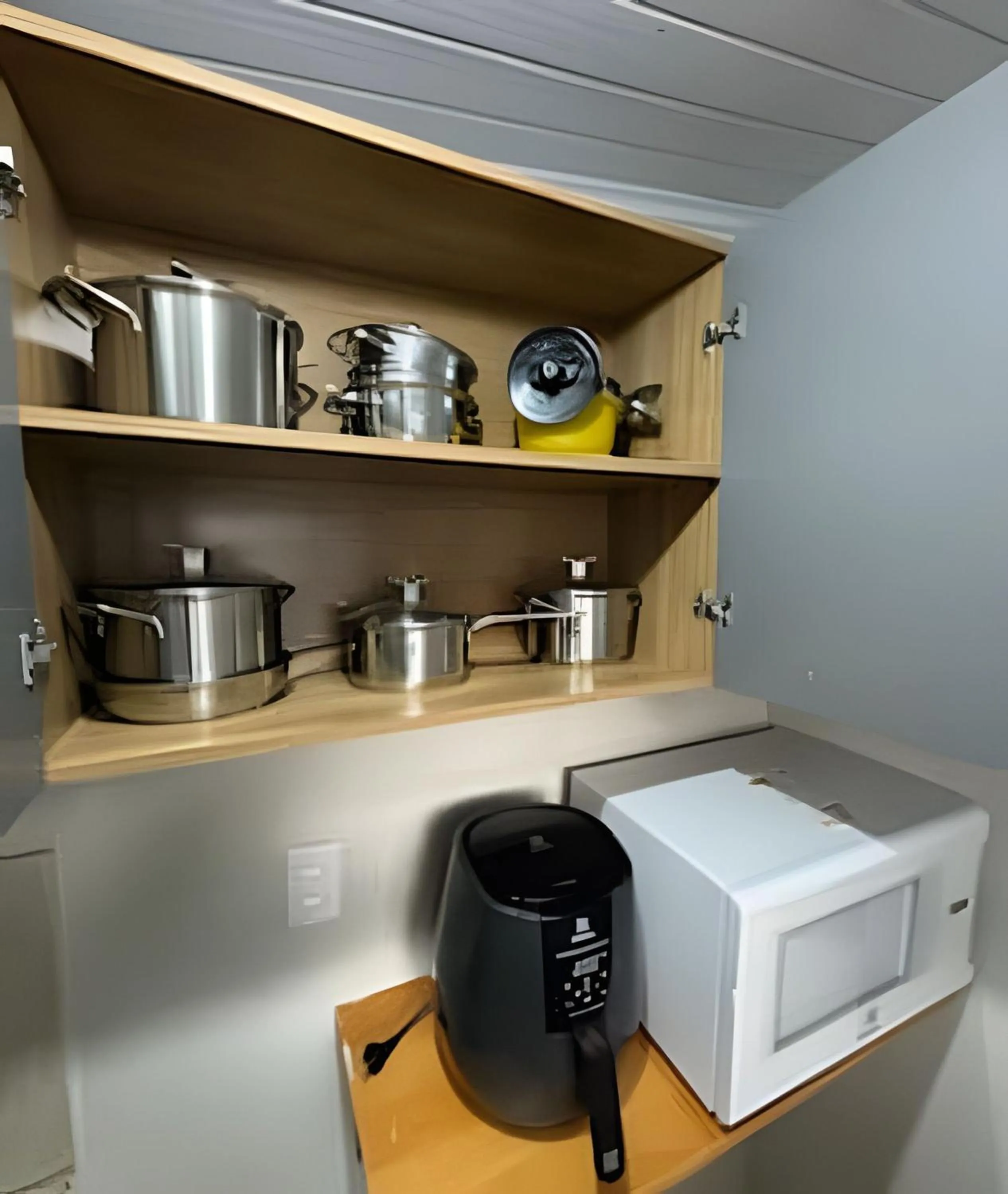 Apartamentos 1Qto, Cozinha Completa, até 4 hospedes Jr Catito