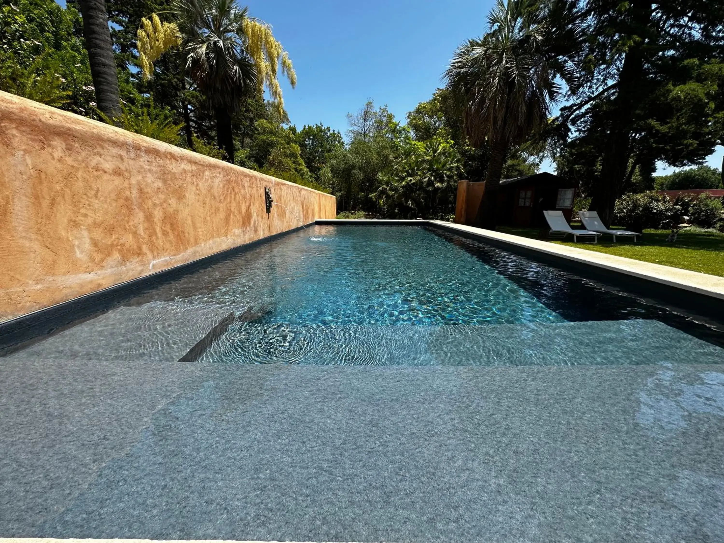 Swimming pool in Chalet Ficalho Swimming pool in Chalet Ficalho