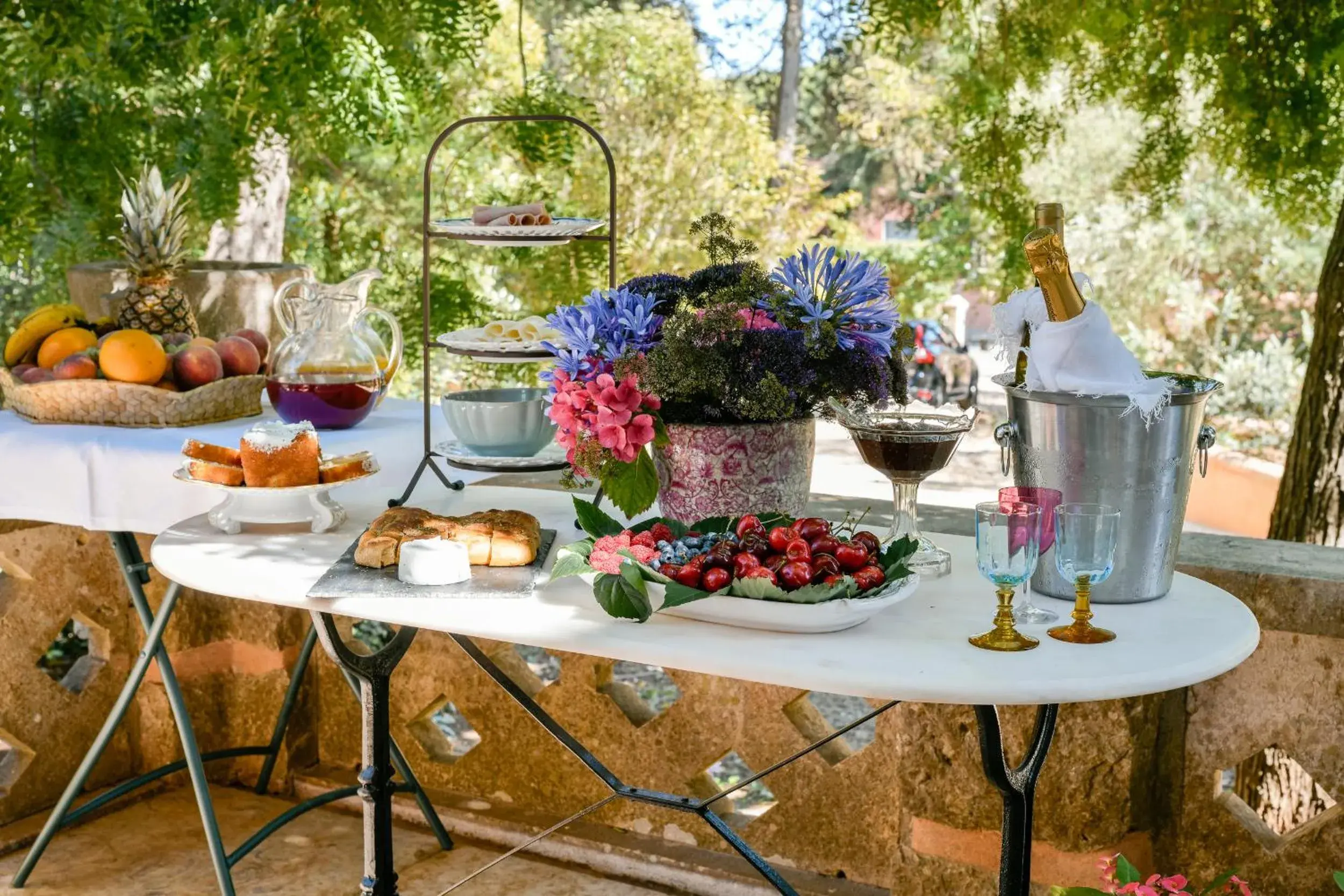 Breakfast in Chalet Ficalho Breakfast in Chalet Ficalho