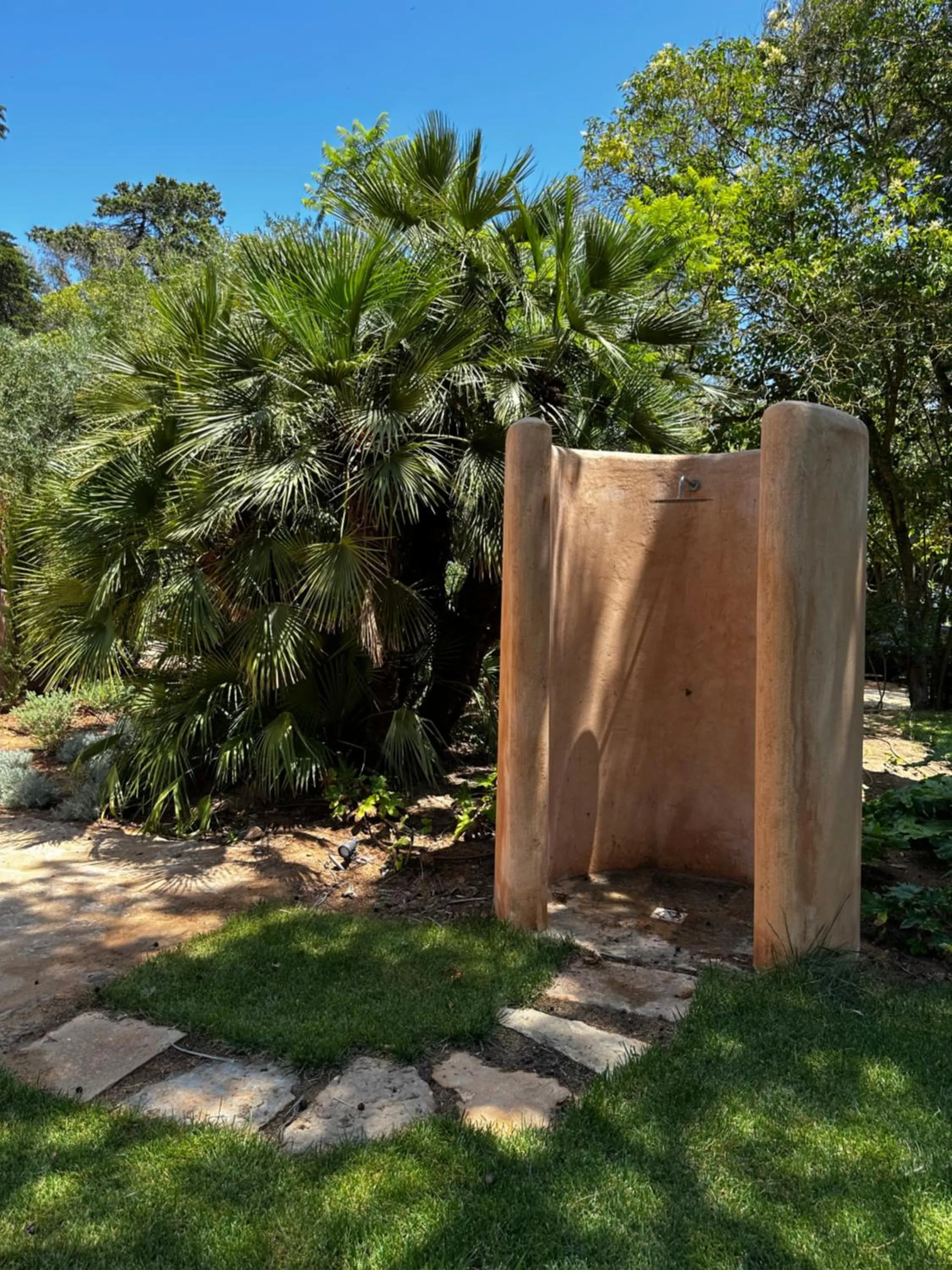 Swimming pool in Chalet Ficalho