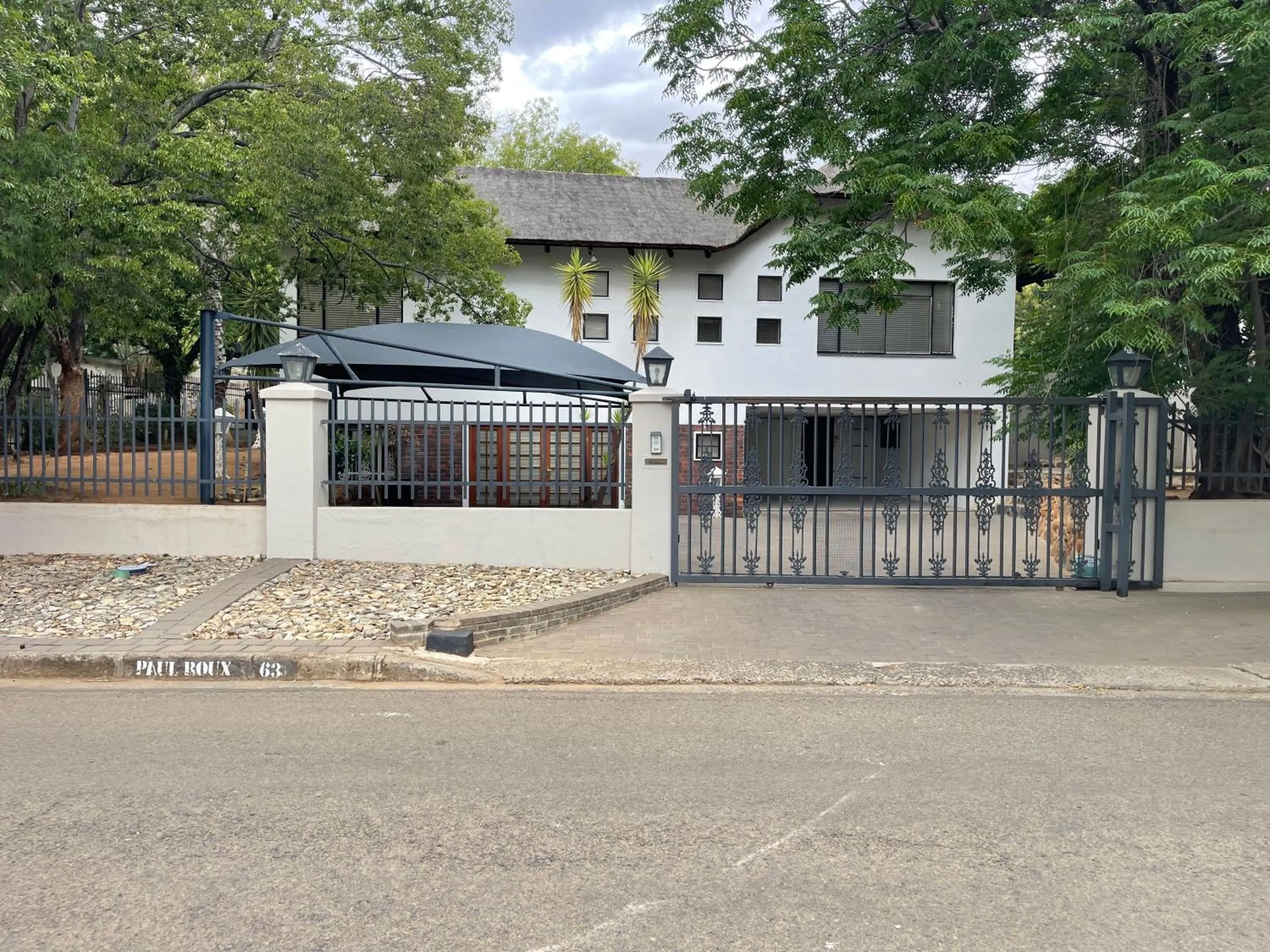 Property building in Grants Hill Inn