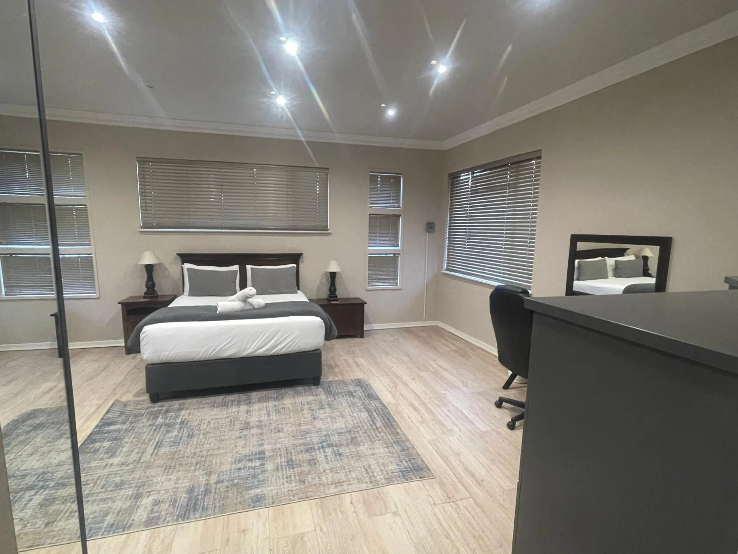 Bed in Grants Hill Inn