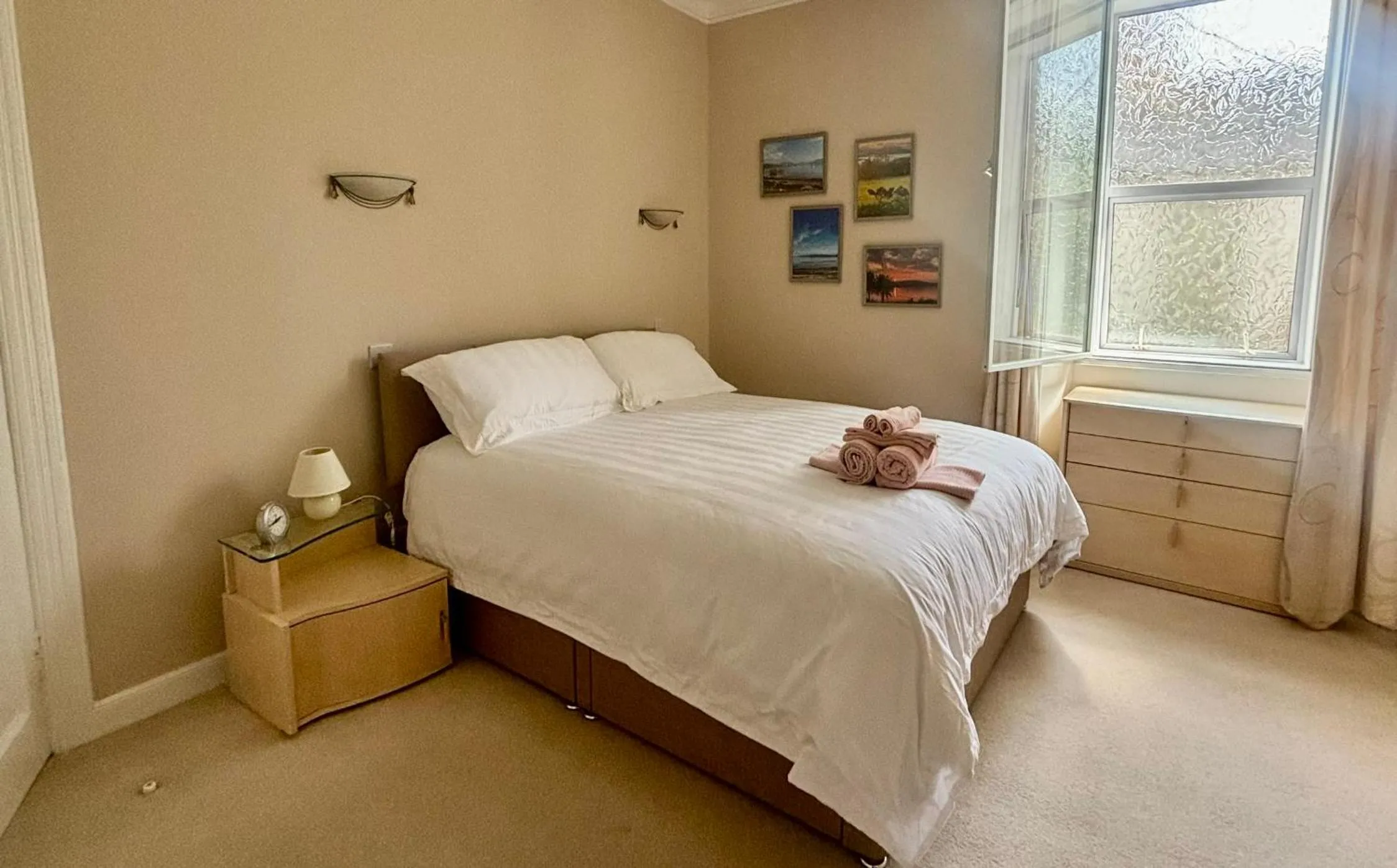 Bed in Bayside - Breathtaking views of the Clyde