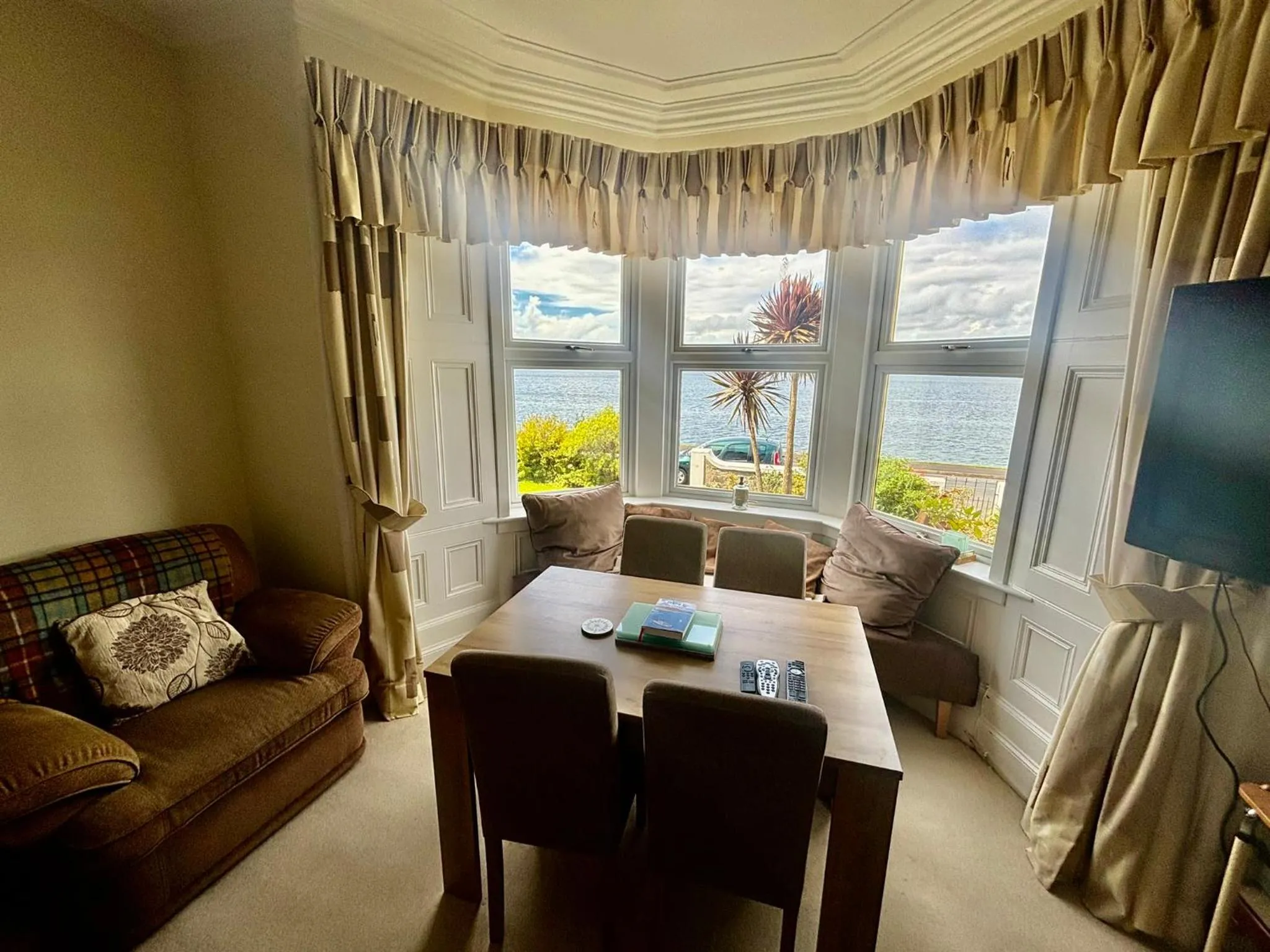 Bayside - Breathtaking views of the Clyde