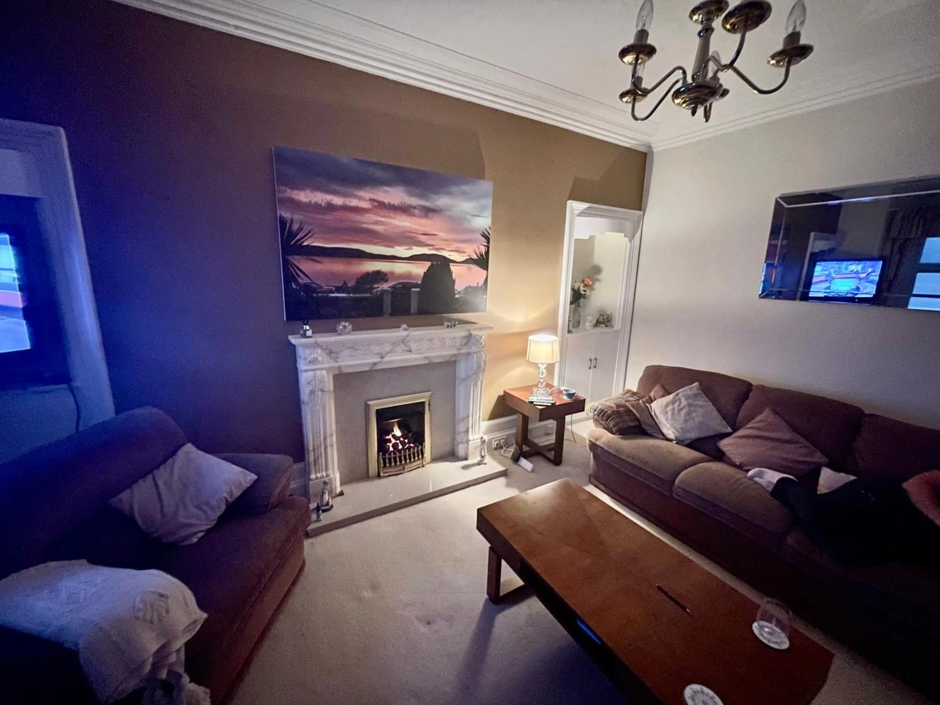 Living room in Bayside - Breathtaking views of the Clyde