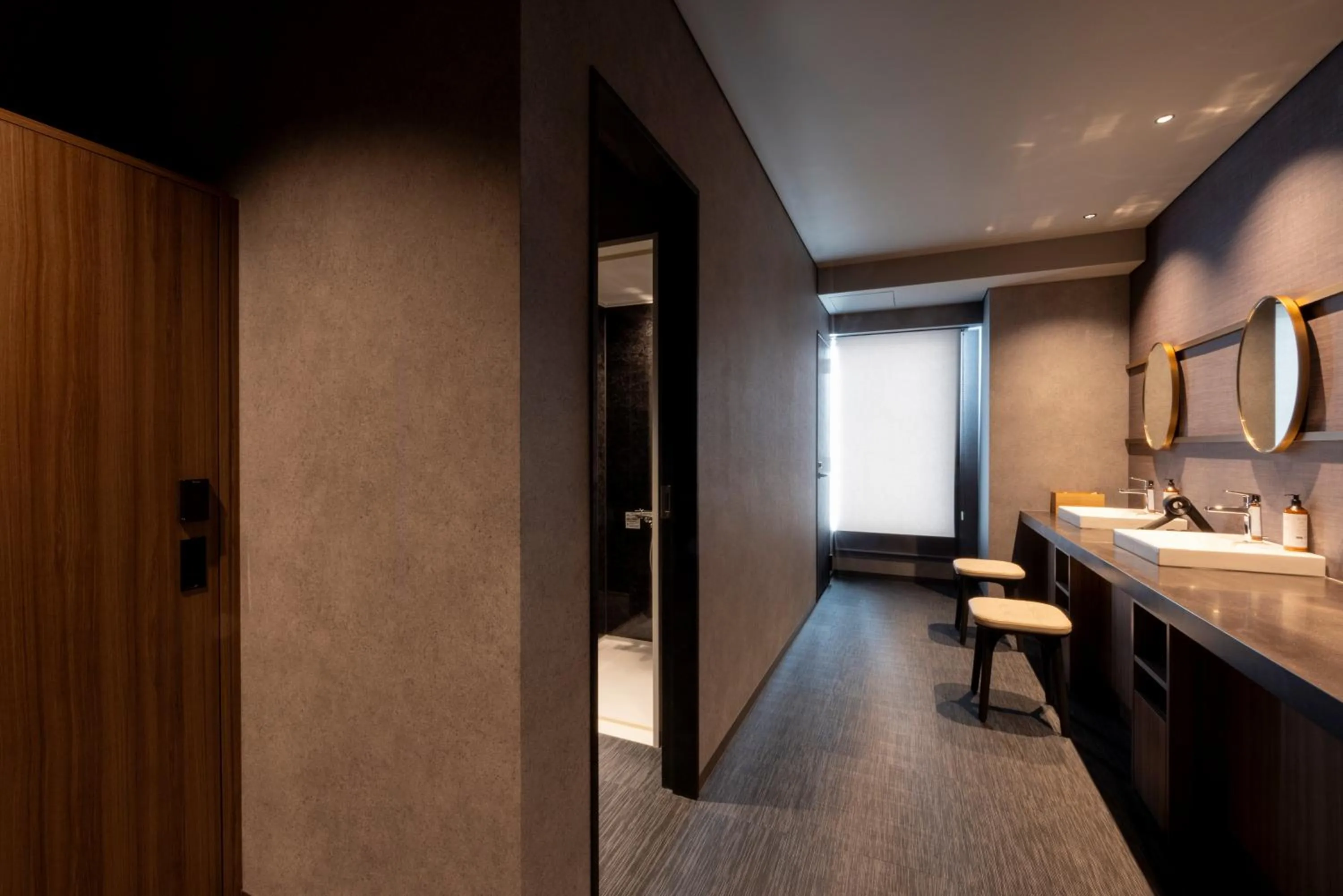 Shower in Mercure Tokyo Haneda Airport