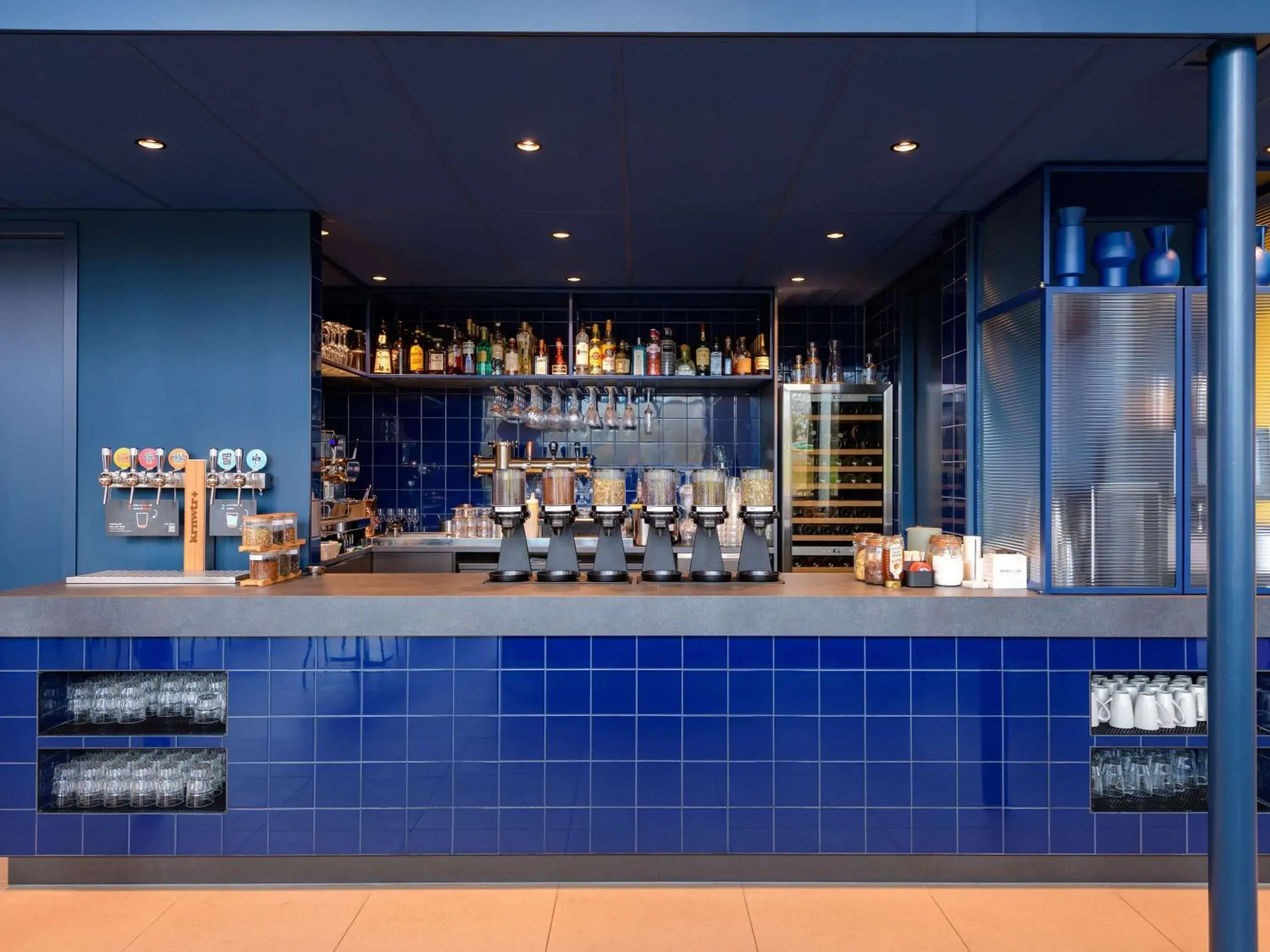 Lounge or bar in ibis Styles Rotterdam Ahoy Lounge or bar in ibis Styles Rotterdam Ahoy
