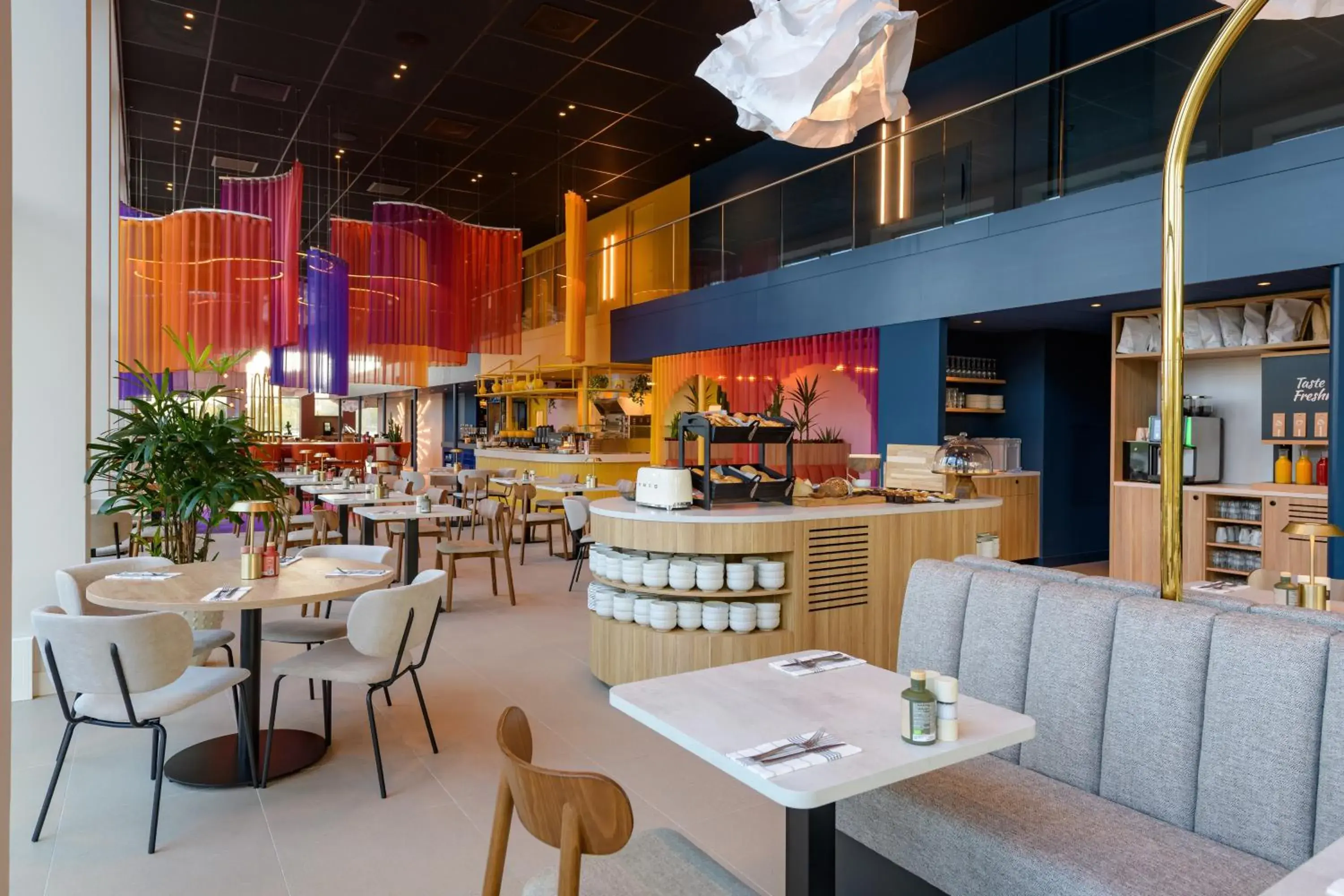 Restaurant/places to eat in ibis Styles Rotterdam Ahoy Restaurant/places to eat in ibis Styles Rotterdam Ahoy